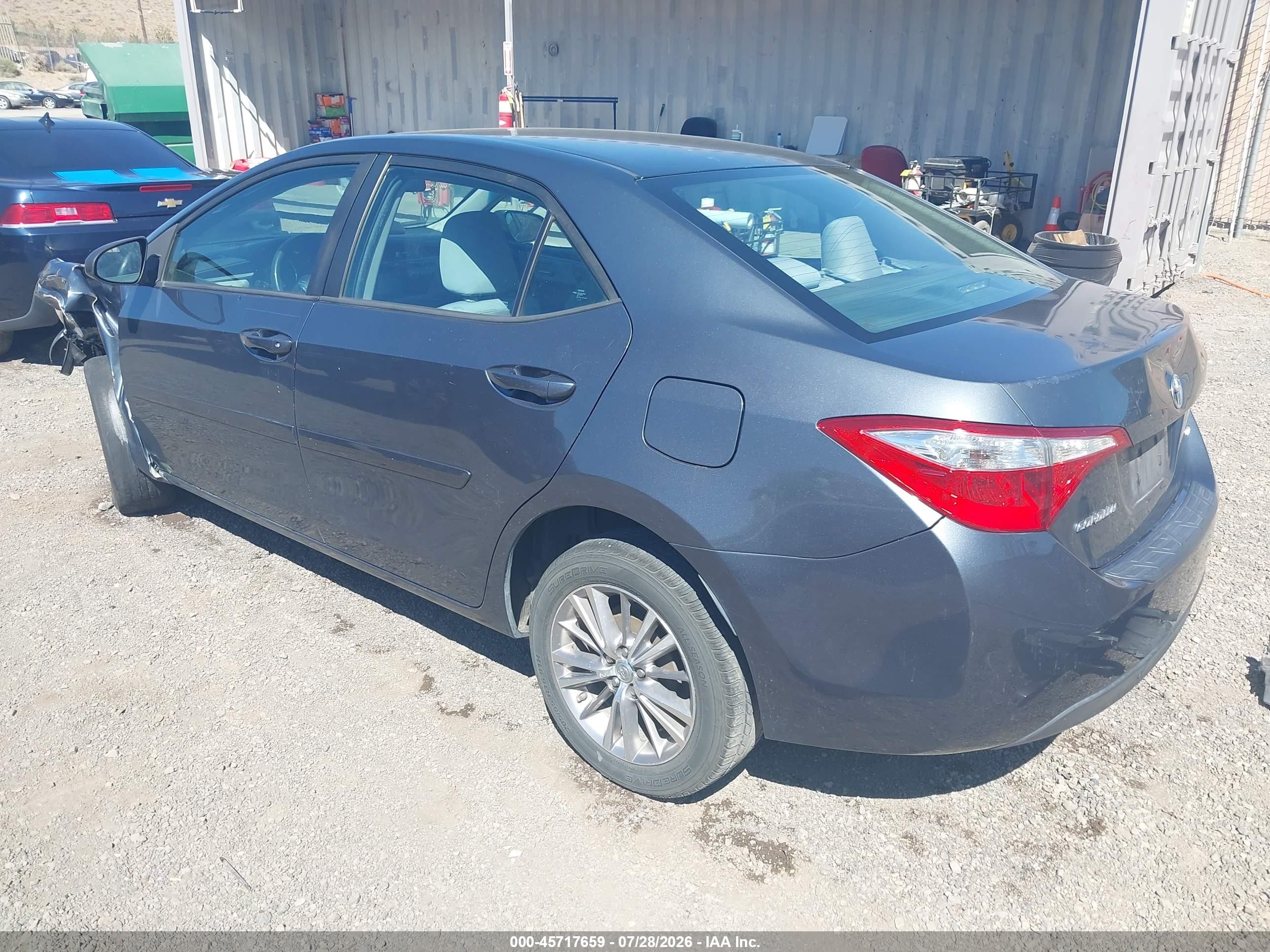 2015 Toyota Corolla Le Plus Blue vin: 5YFBURHEXFP347738