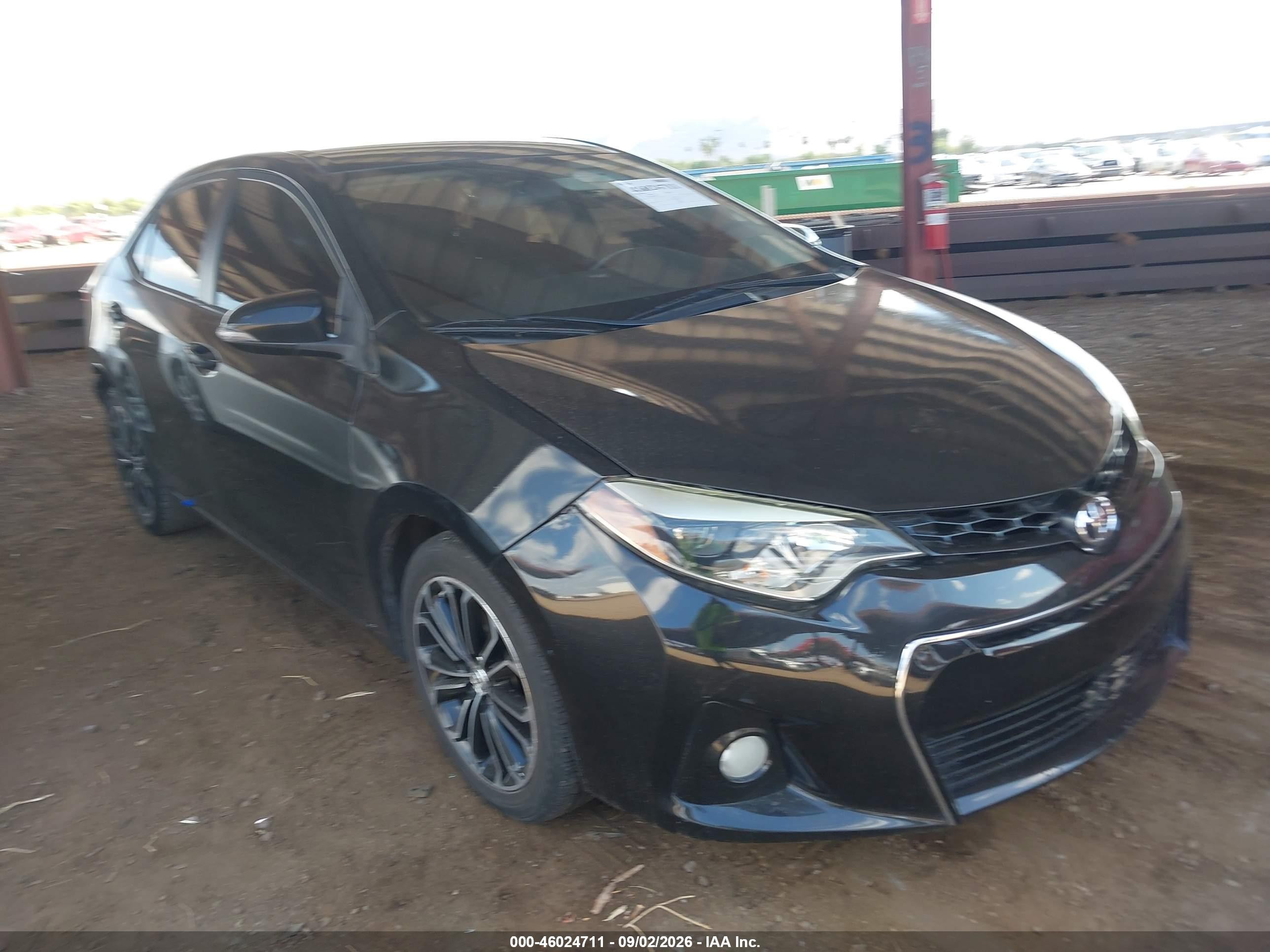 2015 Toyota Corolla S Plus Black vin: 5YFBURHEXFP350820