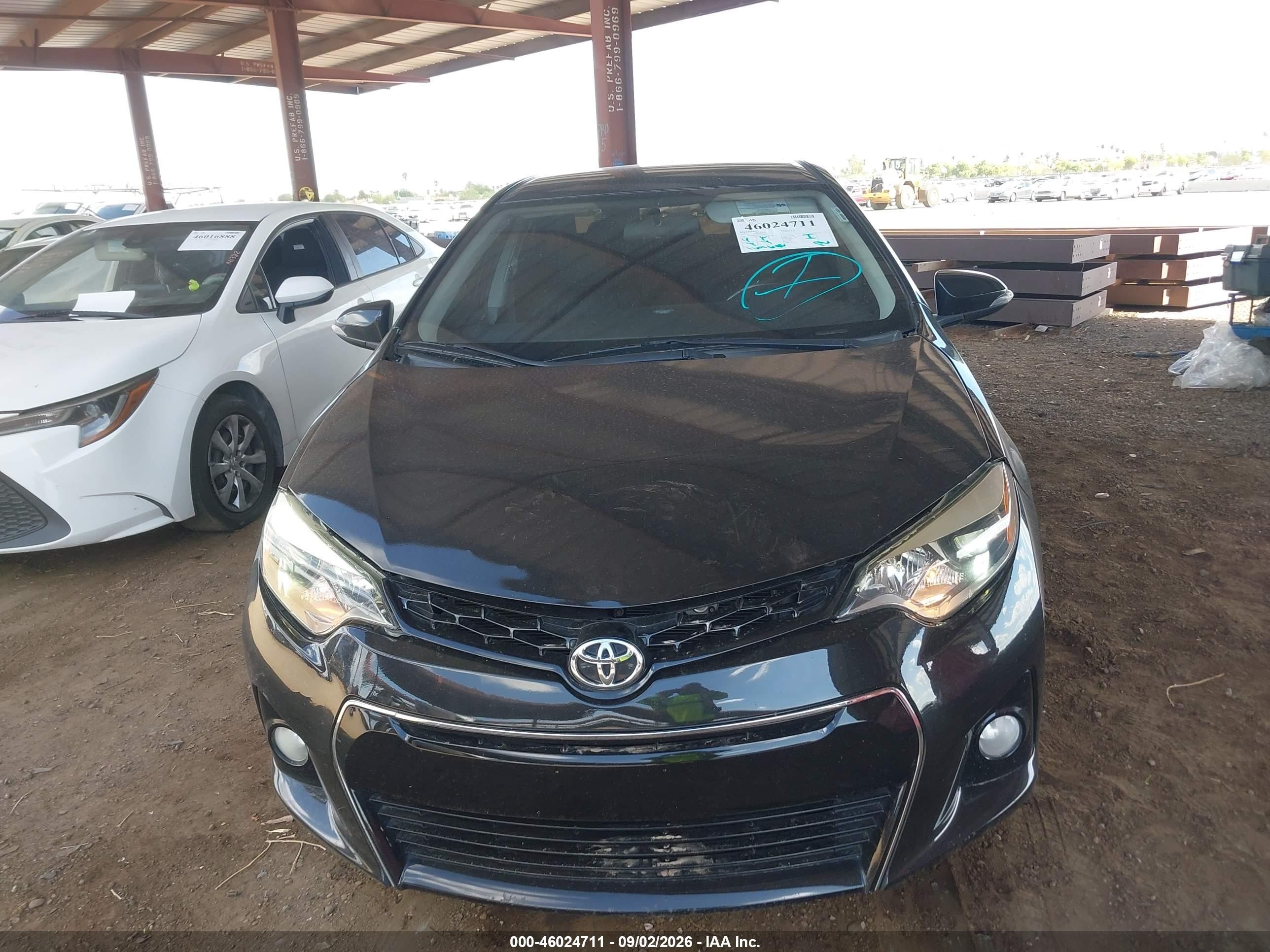 2015 Toyota Corolla S Plus Black vin: 5YFBURHEXFP350820