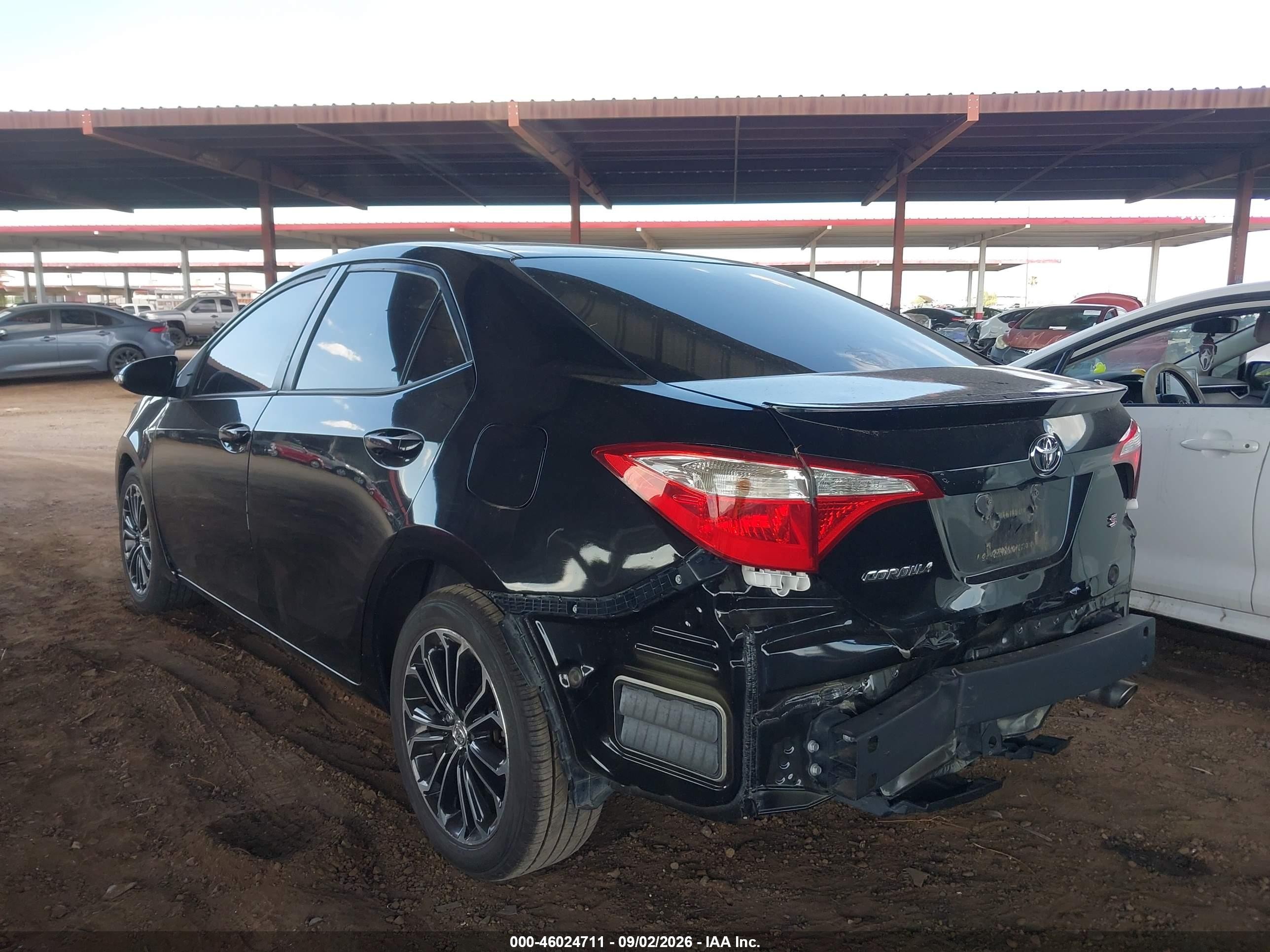2015 Toyota Corolla S Plus Black vin: 5YFBURHEXFP350820