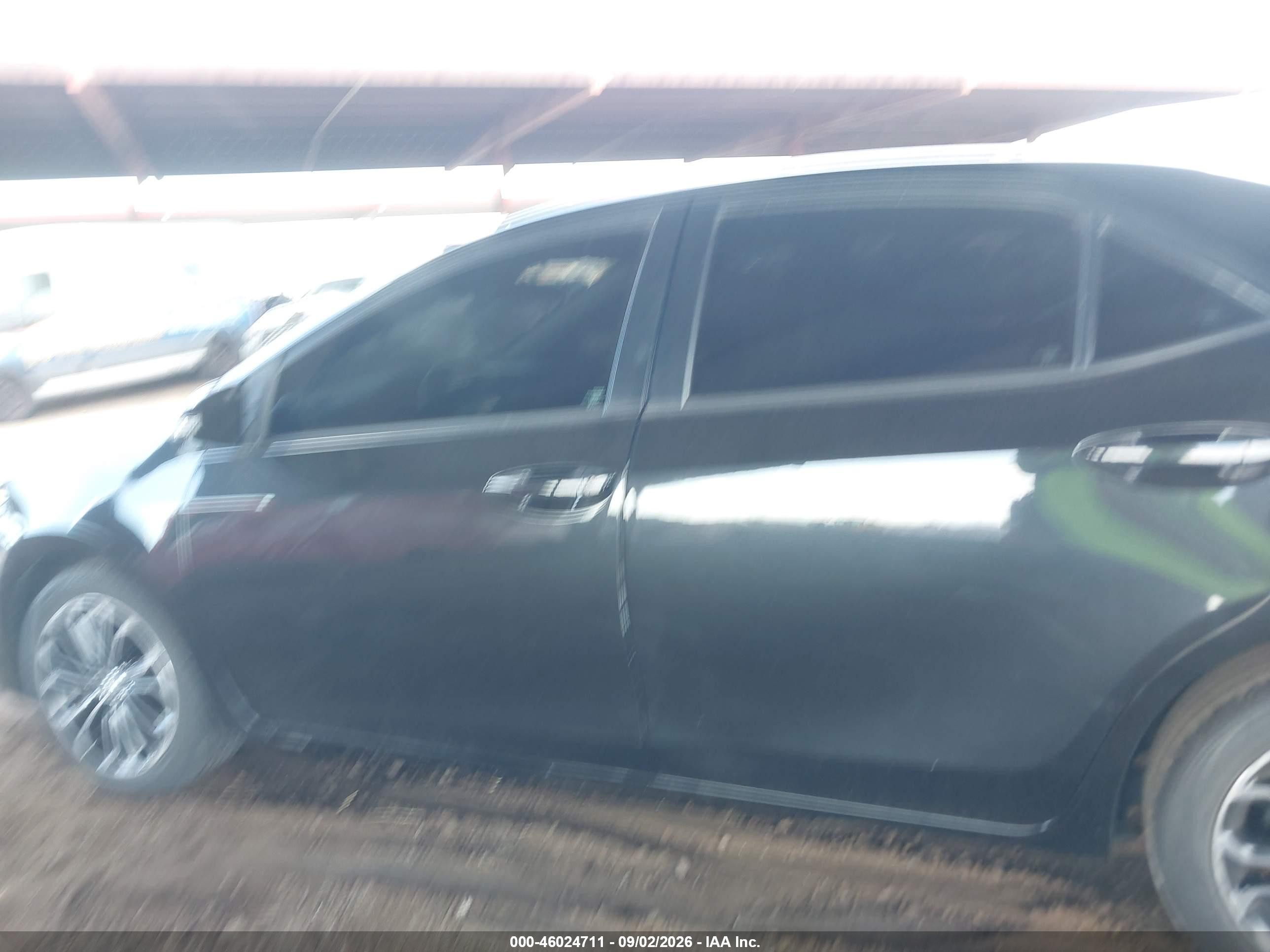 2015 Toyota Corolla S Plus Black vin: 5YFBURHEXFP350820