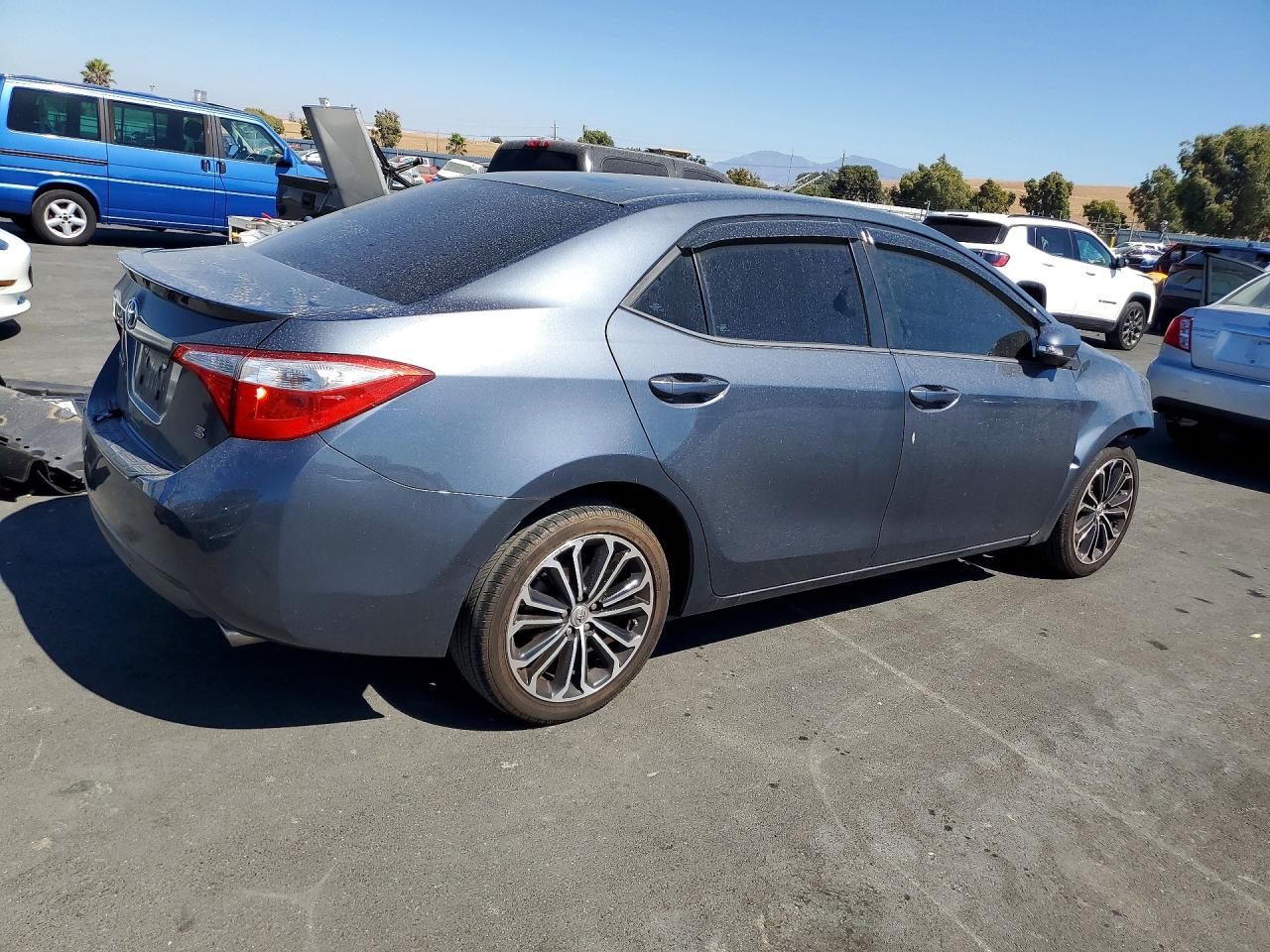2015 Toyota Corolla S Plus Gray vin: 5YFBURHEXFP352695