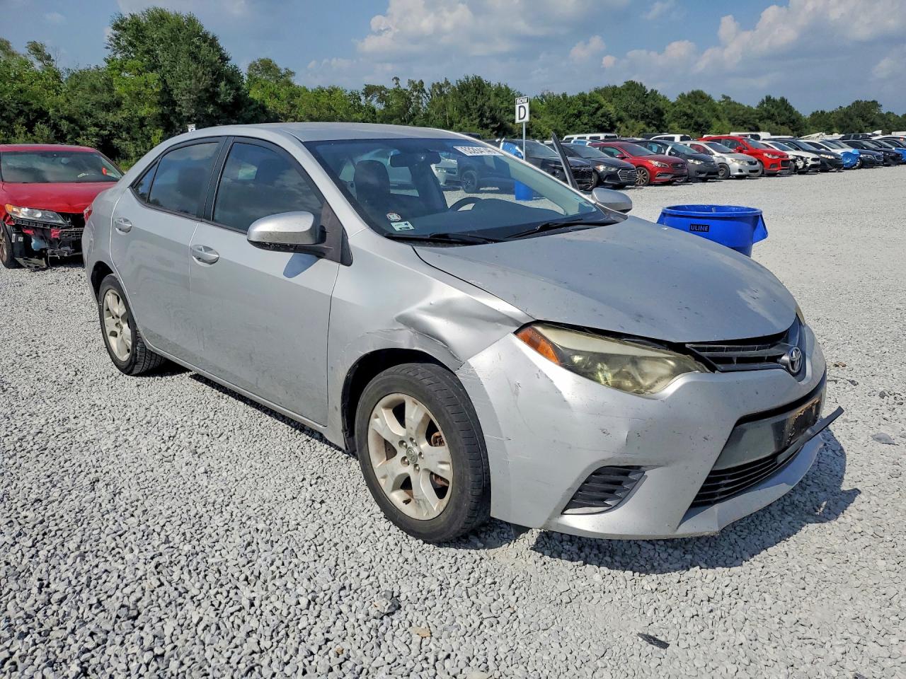 2015 Toyota Corolla Le Silver vin: 5YFBURHEXFP354527