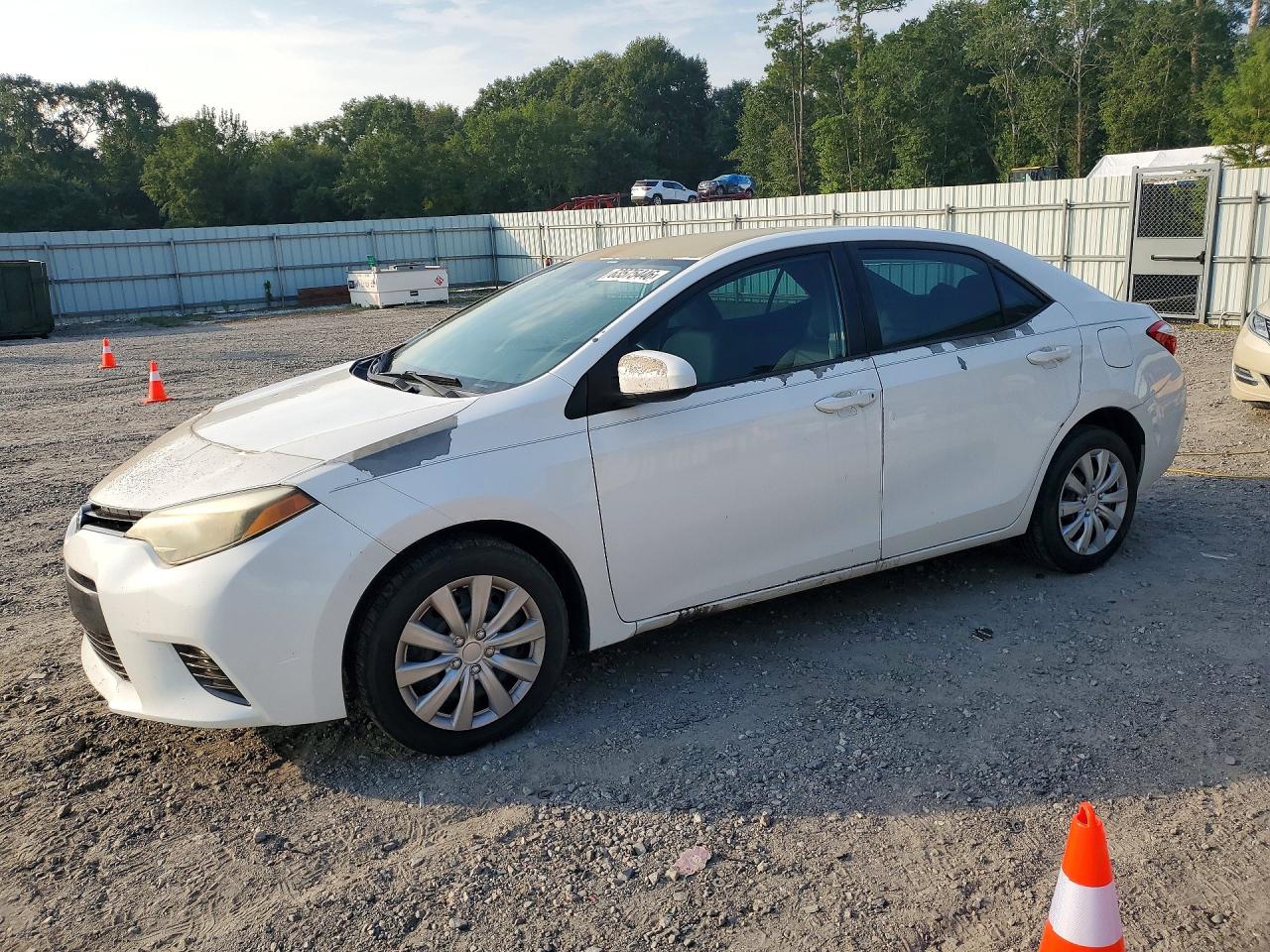2015 Toyota Corolla Le White vin: 5YFBURHEXFP356939