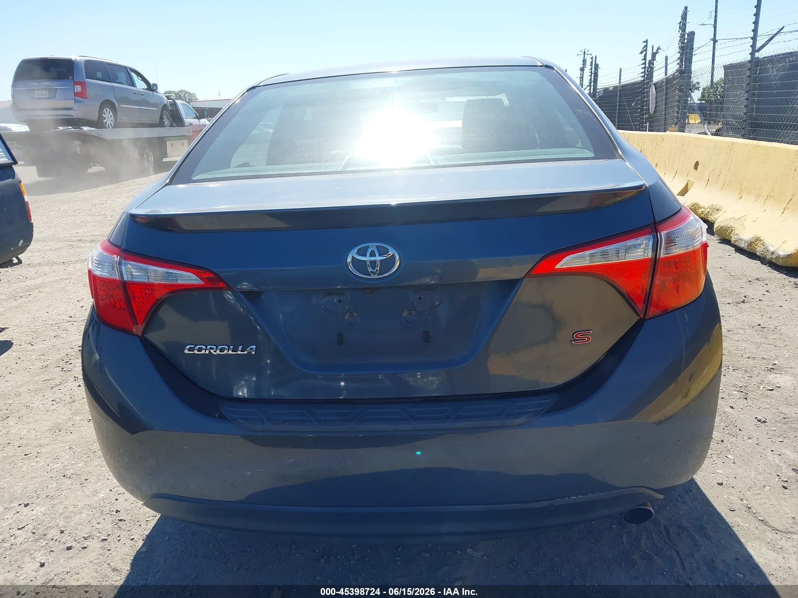 2016 Toyota Corolla S Plus Gray vin: 5YFBURHEXGP416199