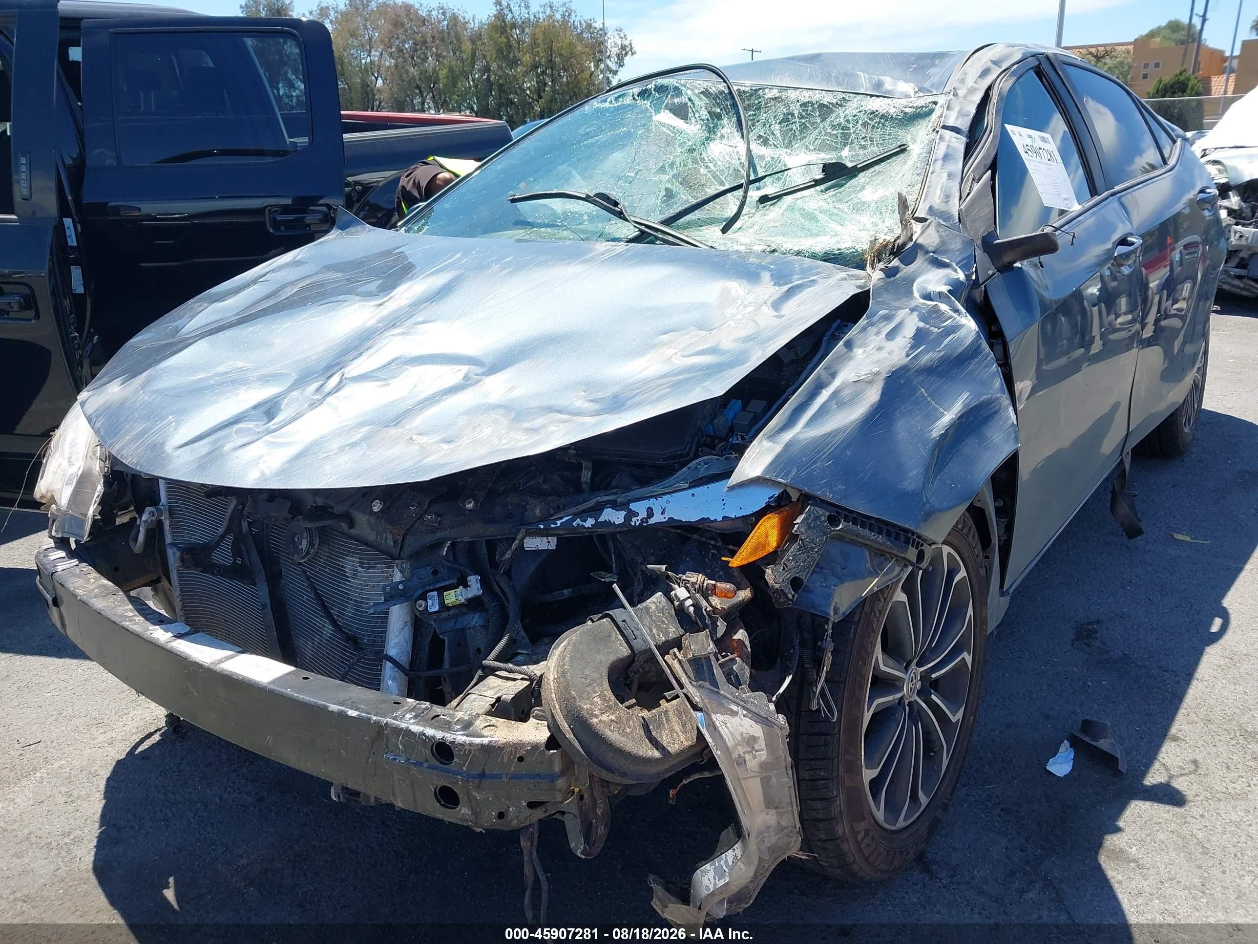 2016 Toyota Corolla S Plus Blue vin: 5YFBURHEXGP427655