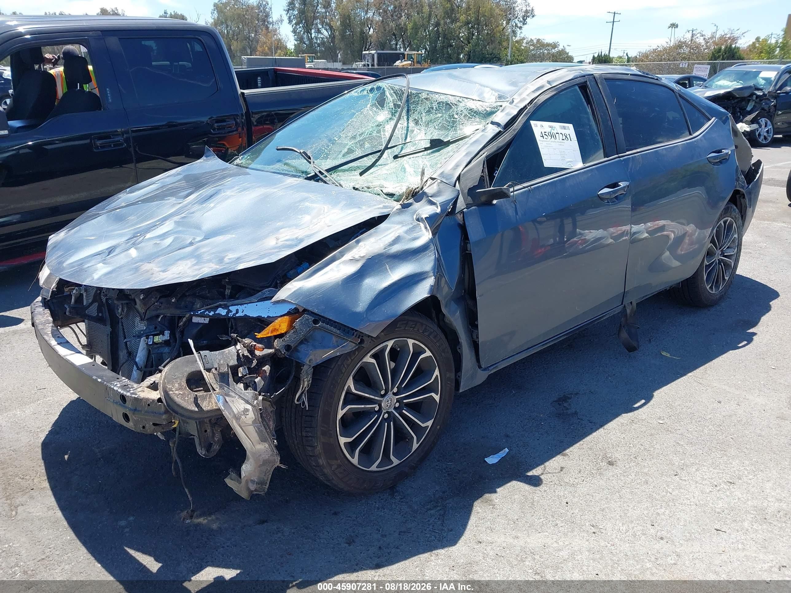 2016 Toyota Corolla S Plus Blue vin: 5YFBURHEXGP427655