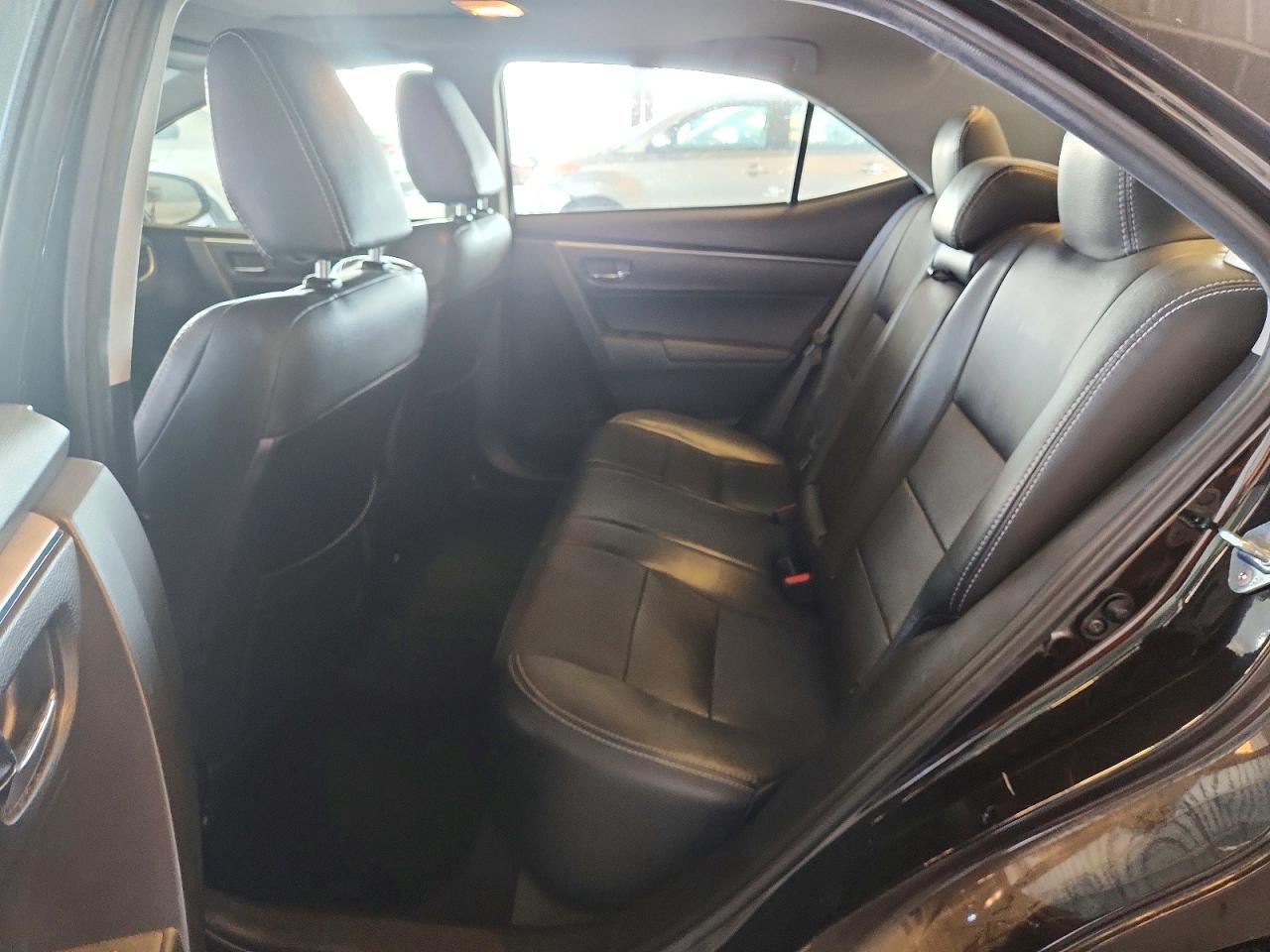 2016 Toyota Corolla S Plus Black vin: 5YFBURHEXGP503102