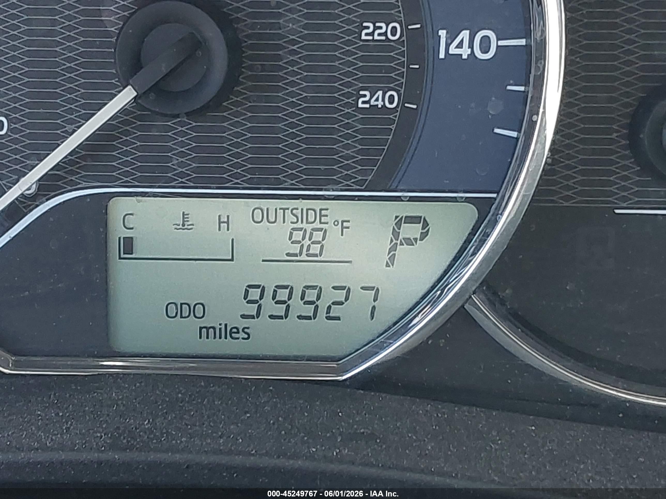 2016 Toyota Corolla Le Gray vin: 5YFBURHEXGP542403