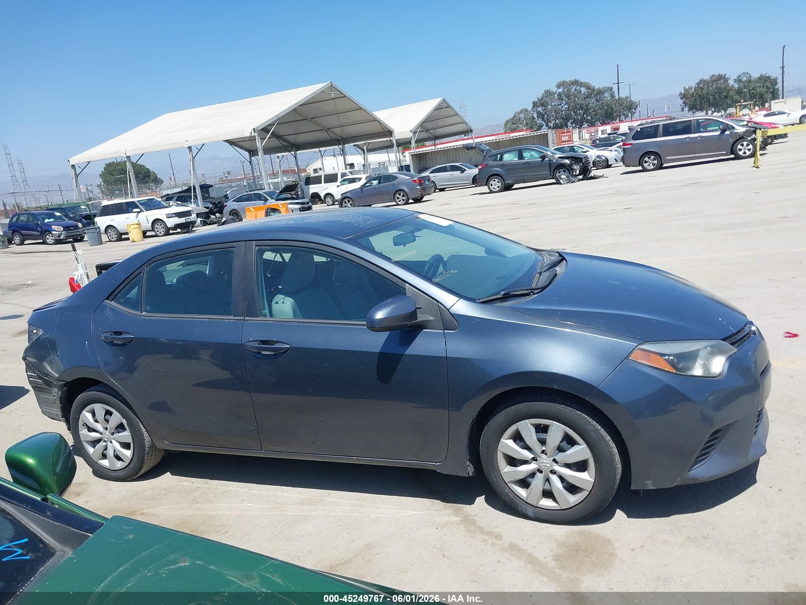 2016 Toyota Corolla Le Gray vin: 5YFBURHEXGP542403