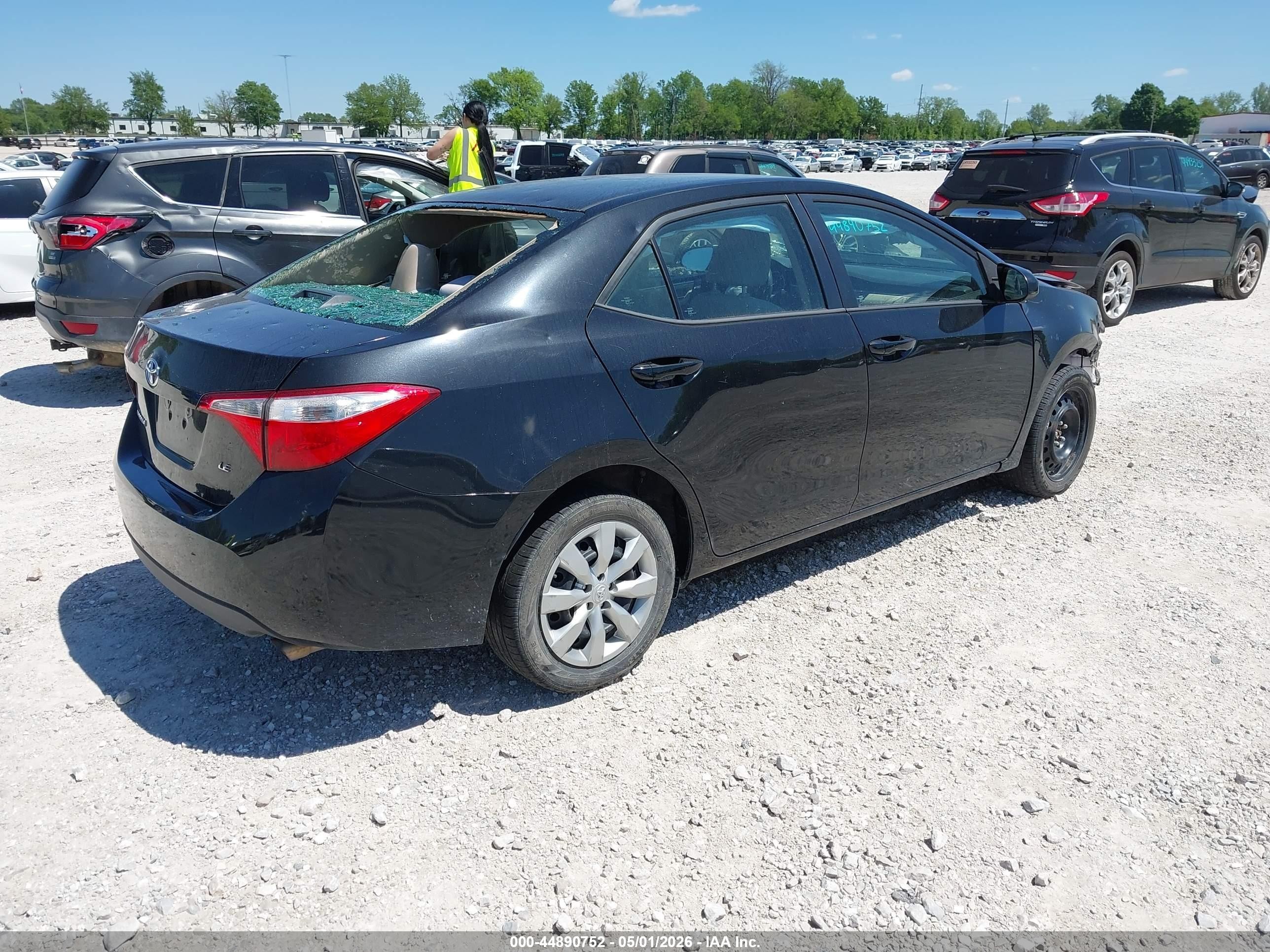 2016 Toyota Corolla Le Black vin: 5YFBURHEXGP548380