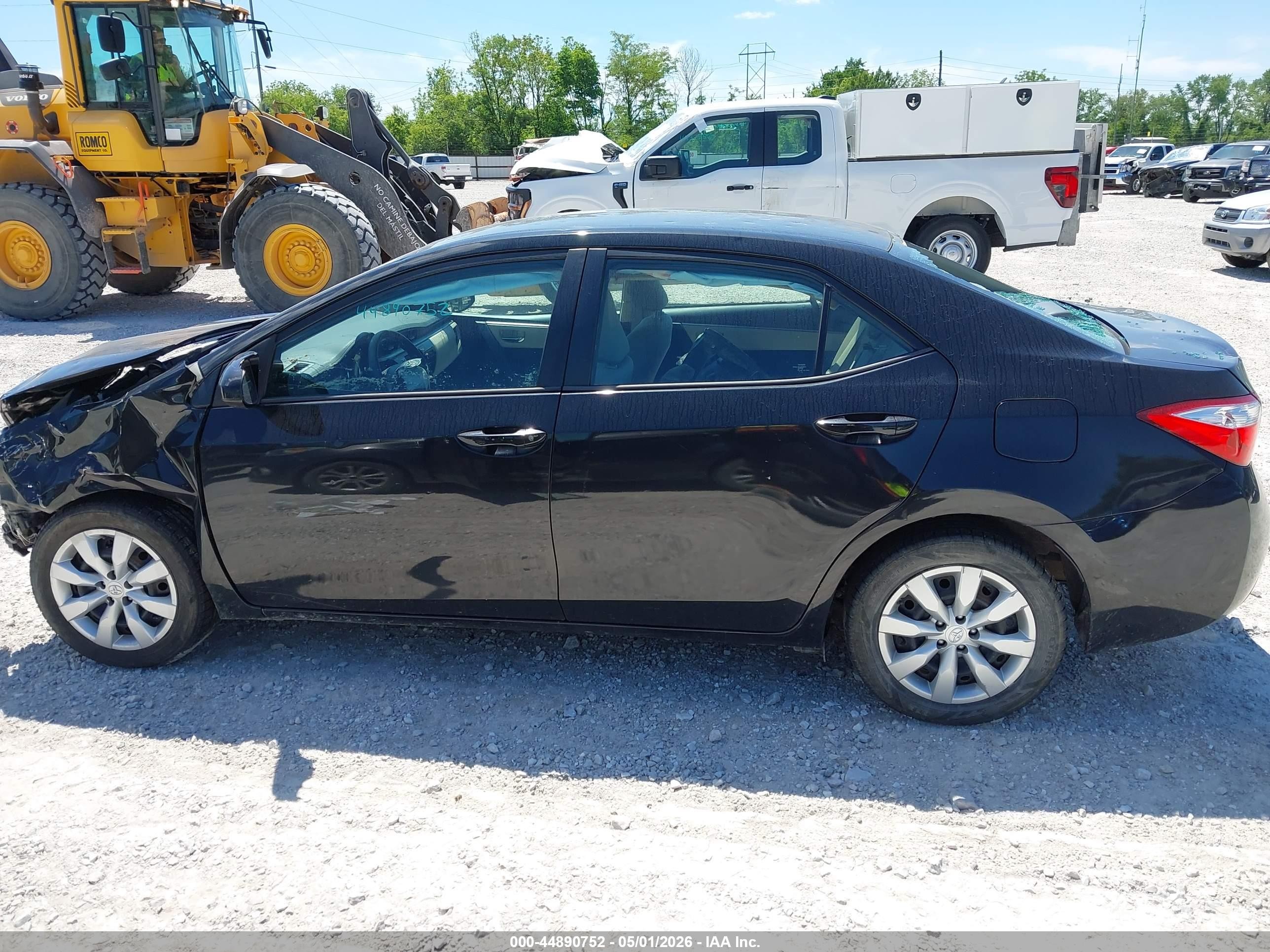2016 Toyota Corolla Le Black vin: 5YFBURHEXGP548380