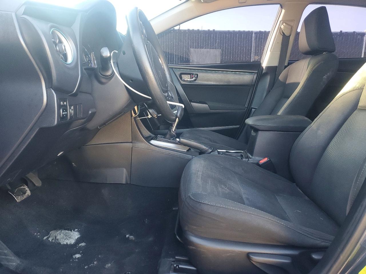 2017 Toyota Corolla Blue vin: 5YFBURHEXHP626786