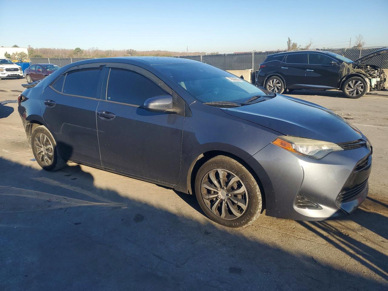 2017 Toyota Corolla Blue vin: 5YFBURHEXHP626786