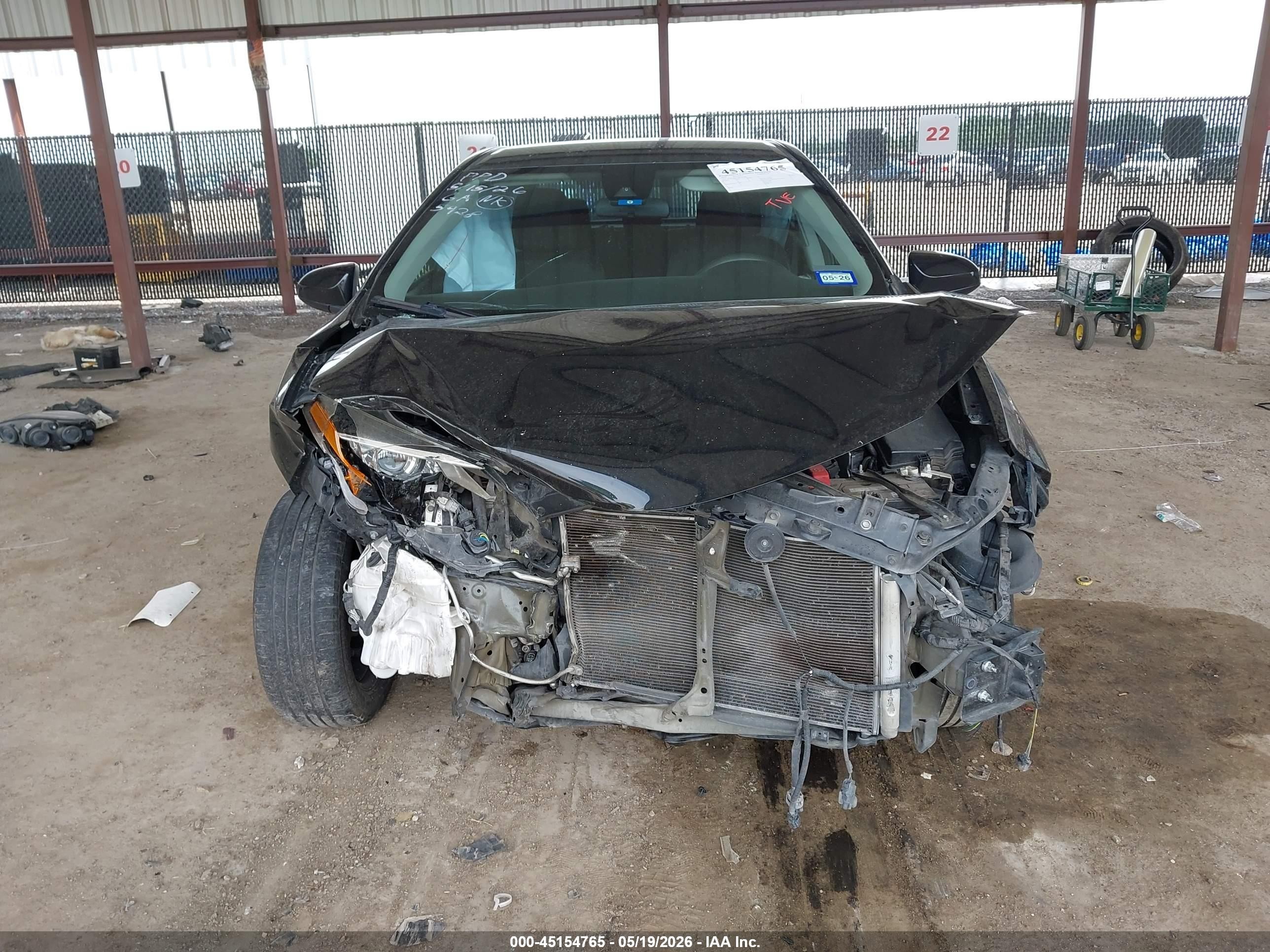 2019 Toyota Corolla Le Black vin: 5YFBURHEXKP925928
