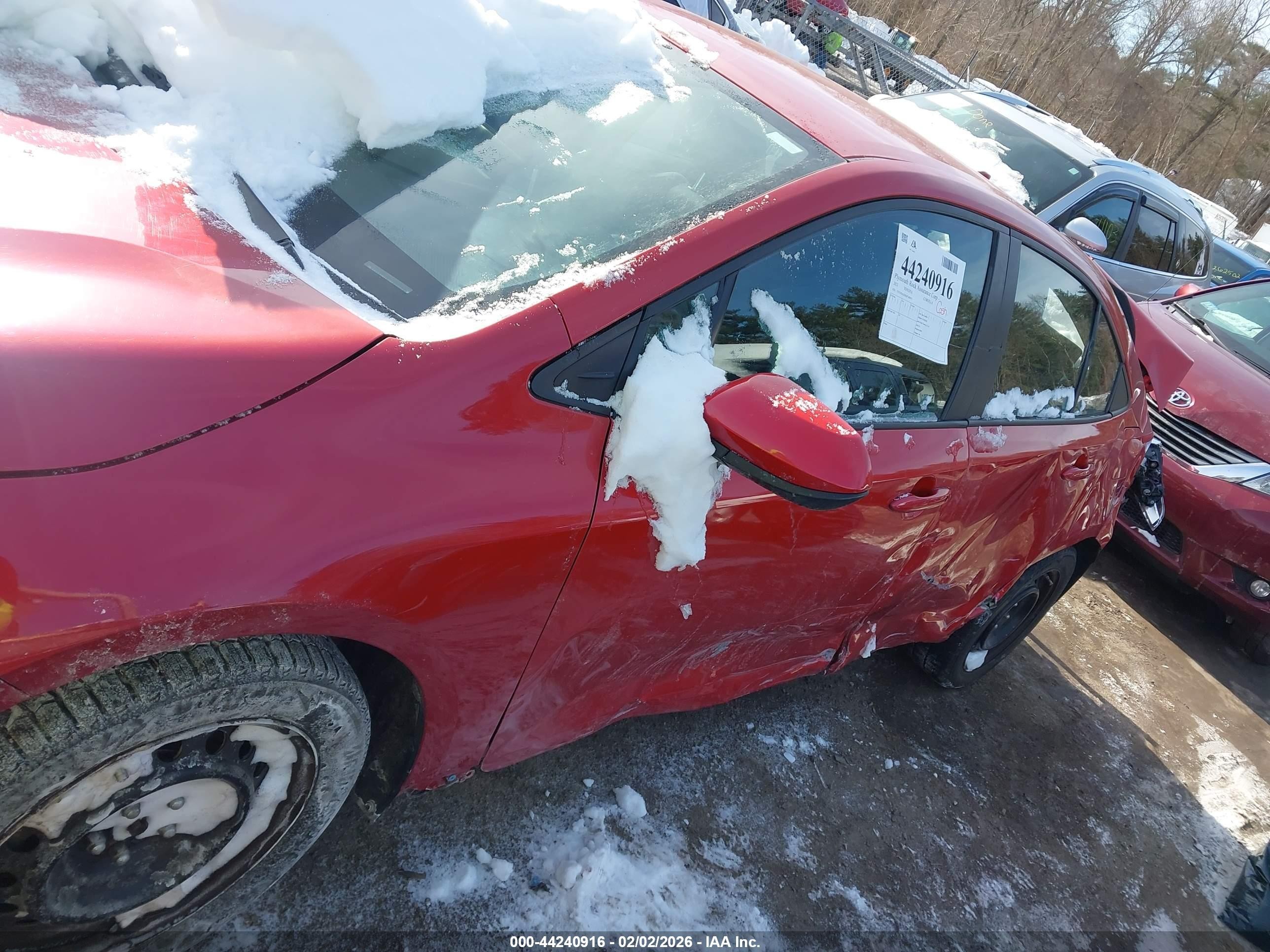 2021 Toyota Corolla Le Red vin: 5YFEPMAE0MP180093