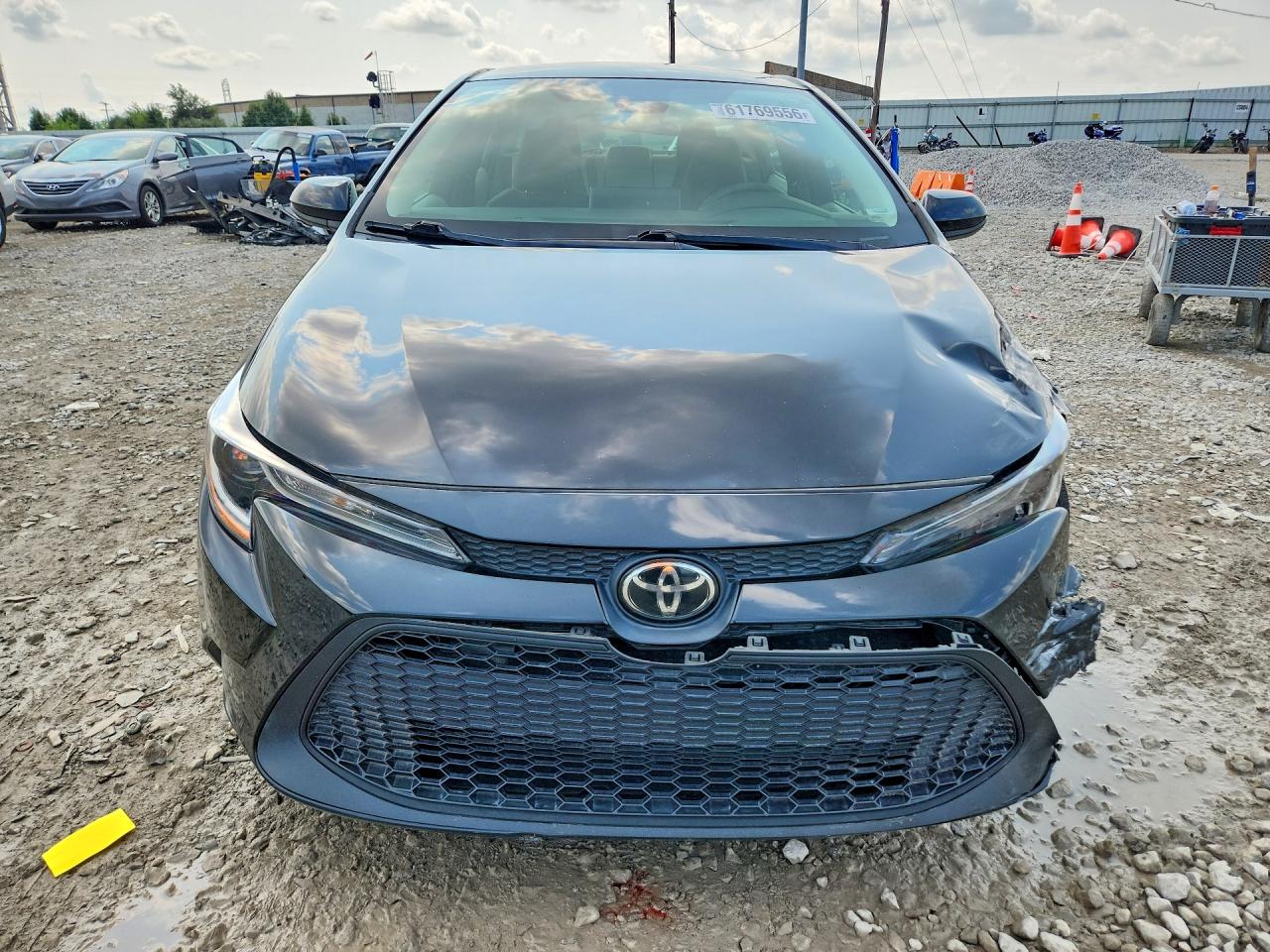 2021 Toyota Corolla Le Black vin: 5YFEPMAE0MP196312