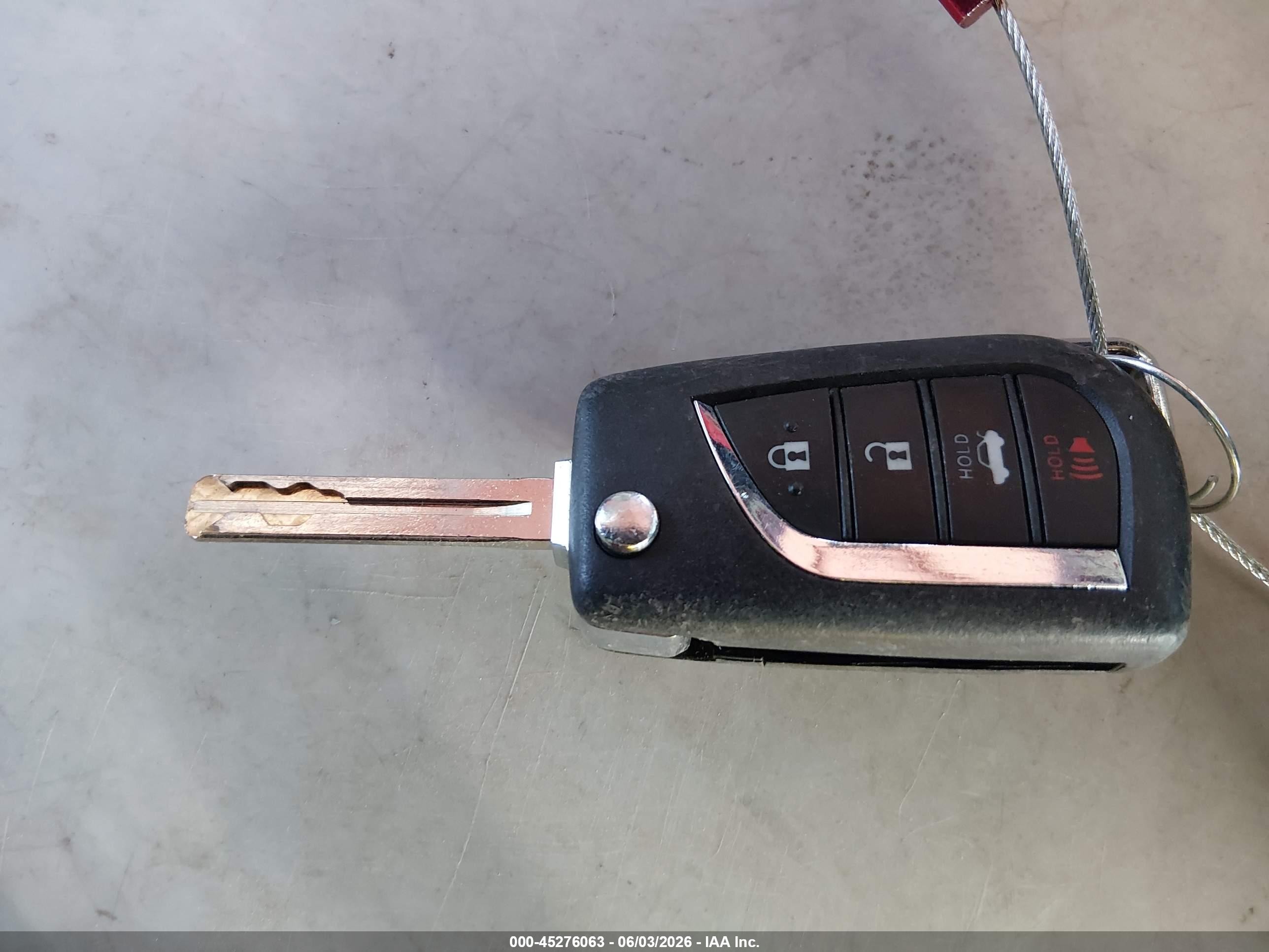 2021 Toyota Corolla Le Серебряный vin: 5YFEPMAE0MP249879