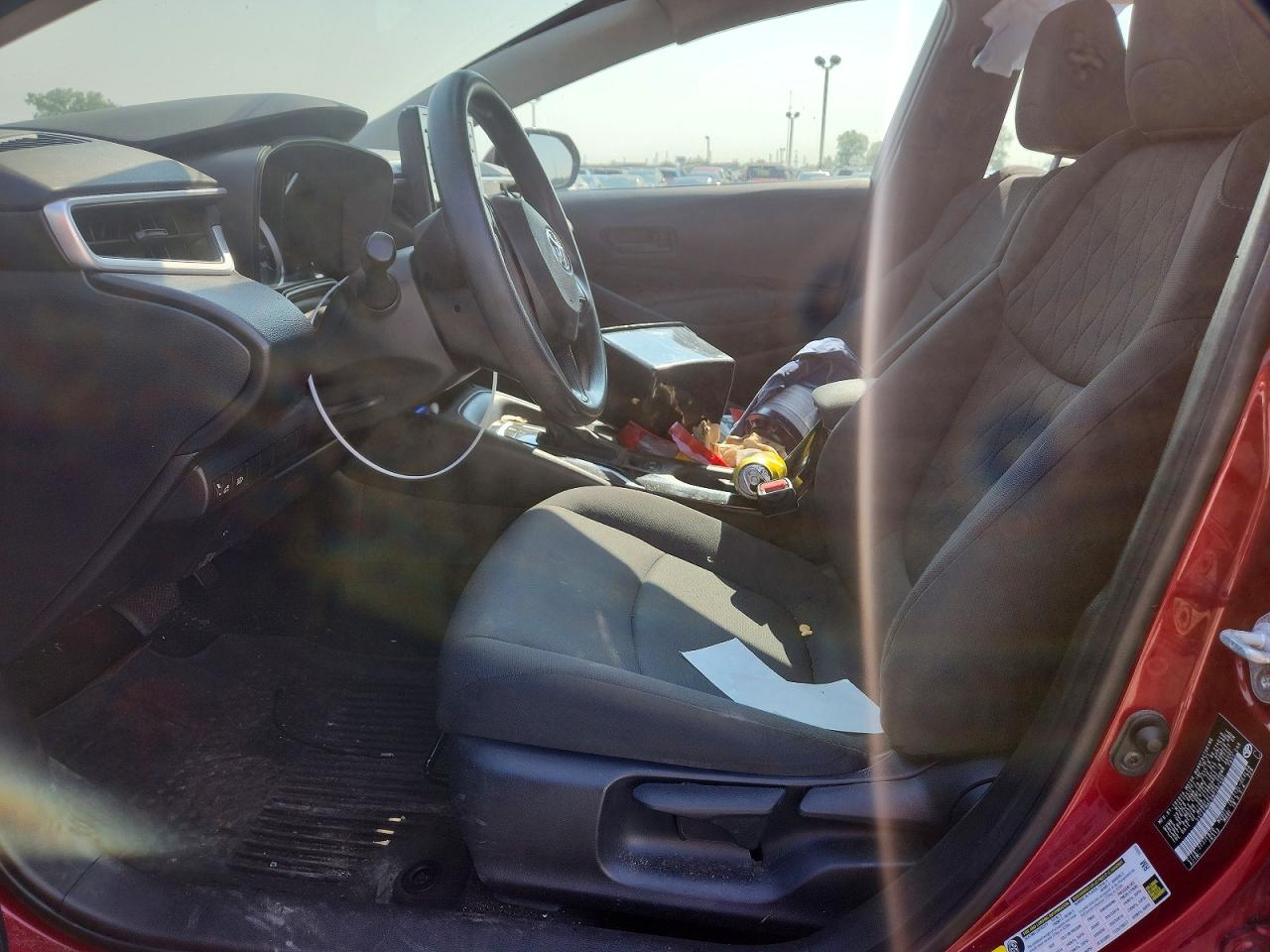 2022 Toyota Corolla Le Red vin: 5YFEPMAE0NP287405