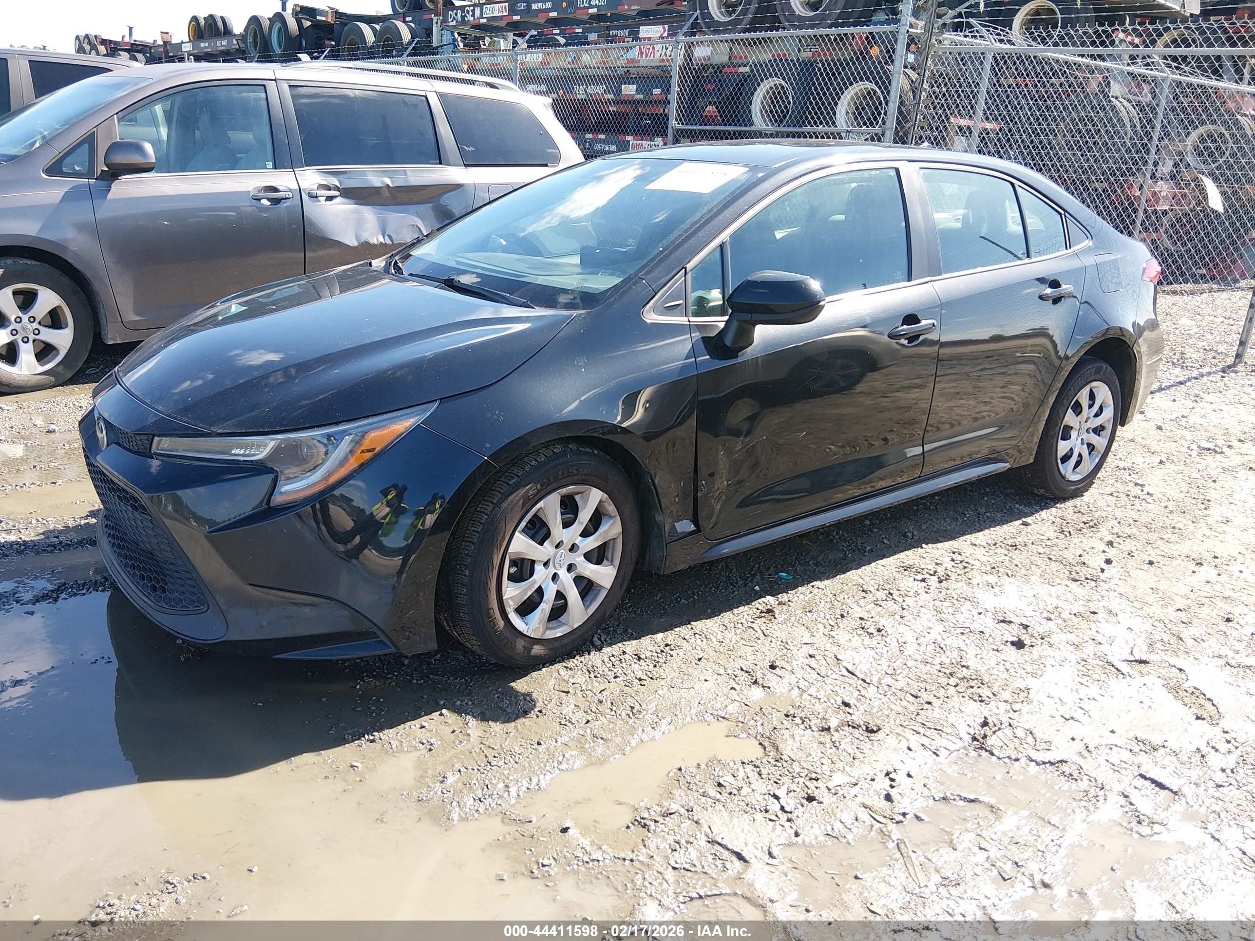 2022 Toyota Corolla Le Black vin: 5YFEPMAE0NP293513