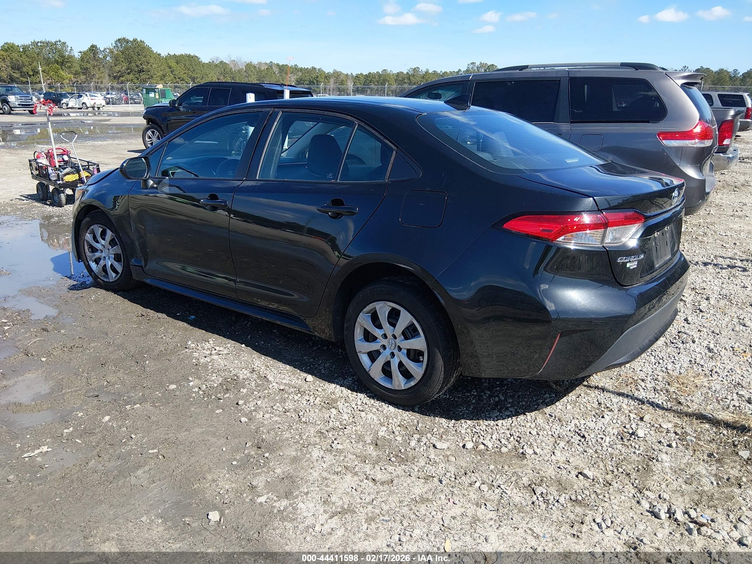 2022 Toyota Corolla Le Black vin: 5YFEPMAE0NP293513