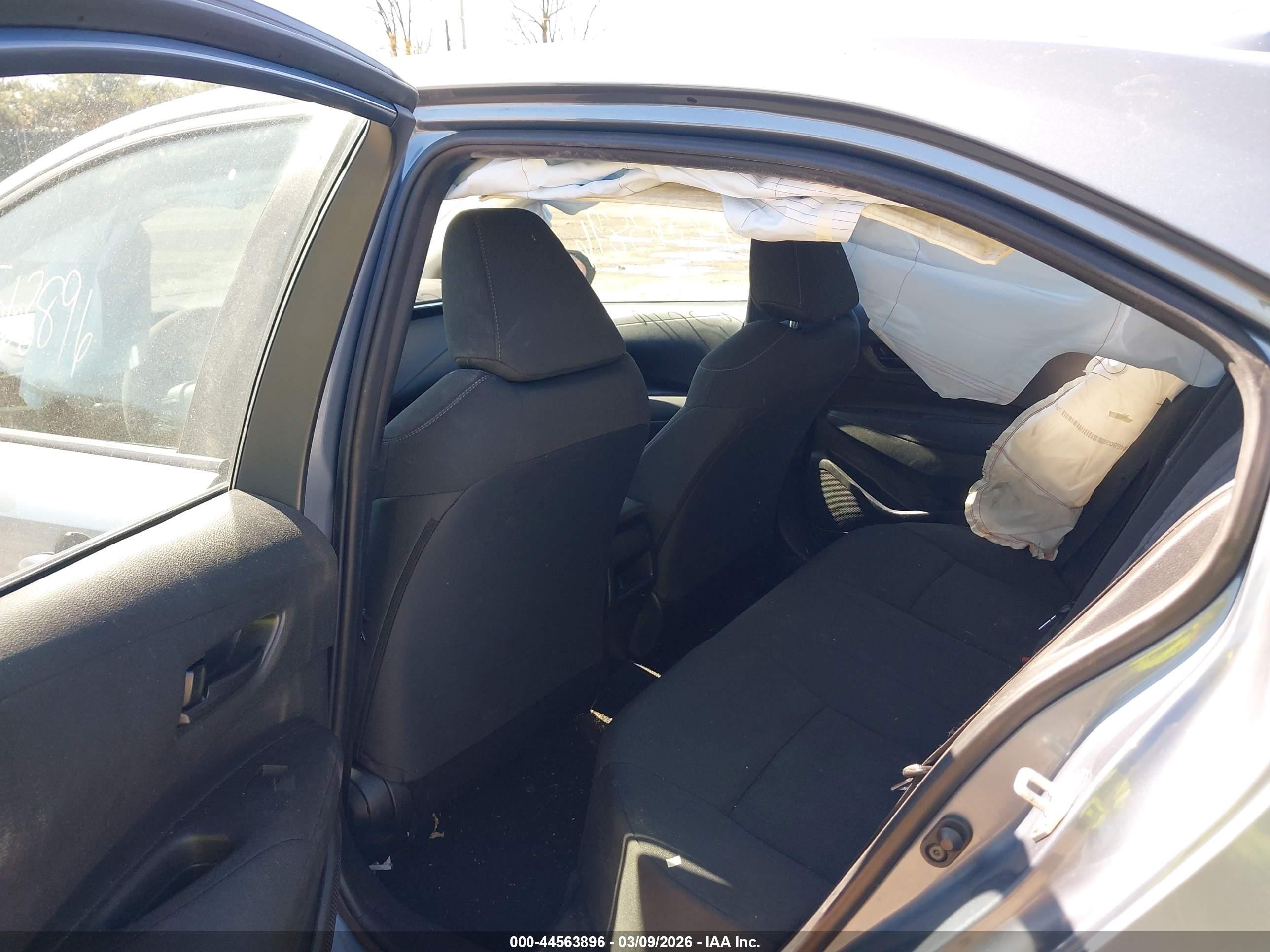 2022 Toyota Corolla Le Light Blue vin: 5YFEPMAE0NP356478