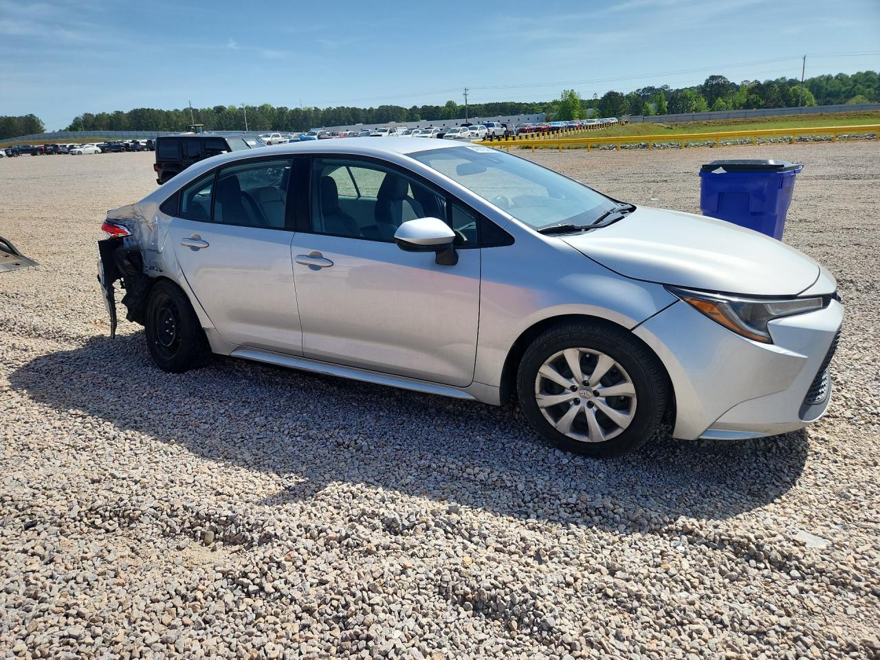 2021 Toyota Corolla Le Silver vin: 5YFEPMAE1MP187800