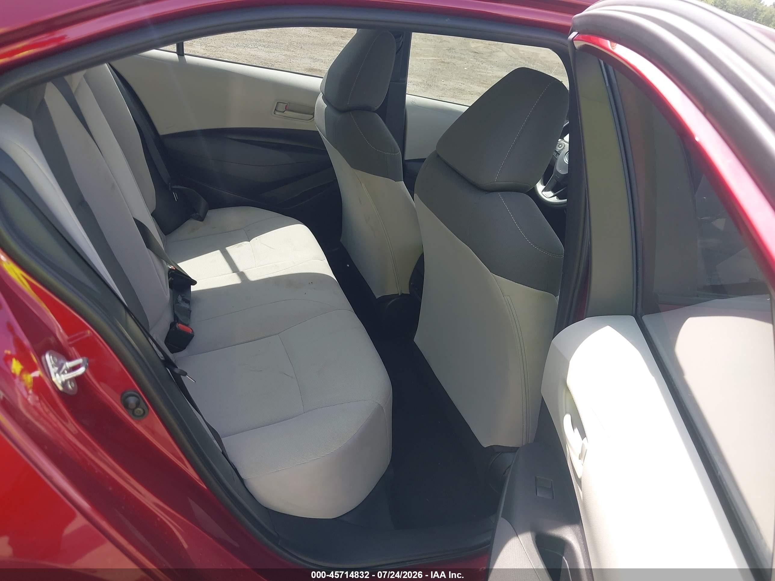 2022 Toyota Corolla Le Red vin: 5YFEPMAE1NP331184