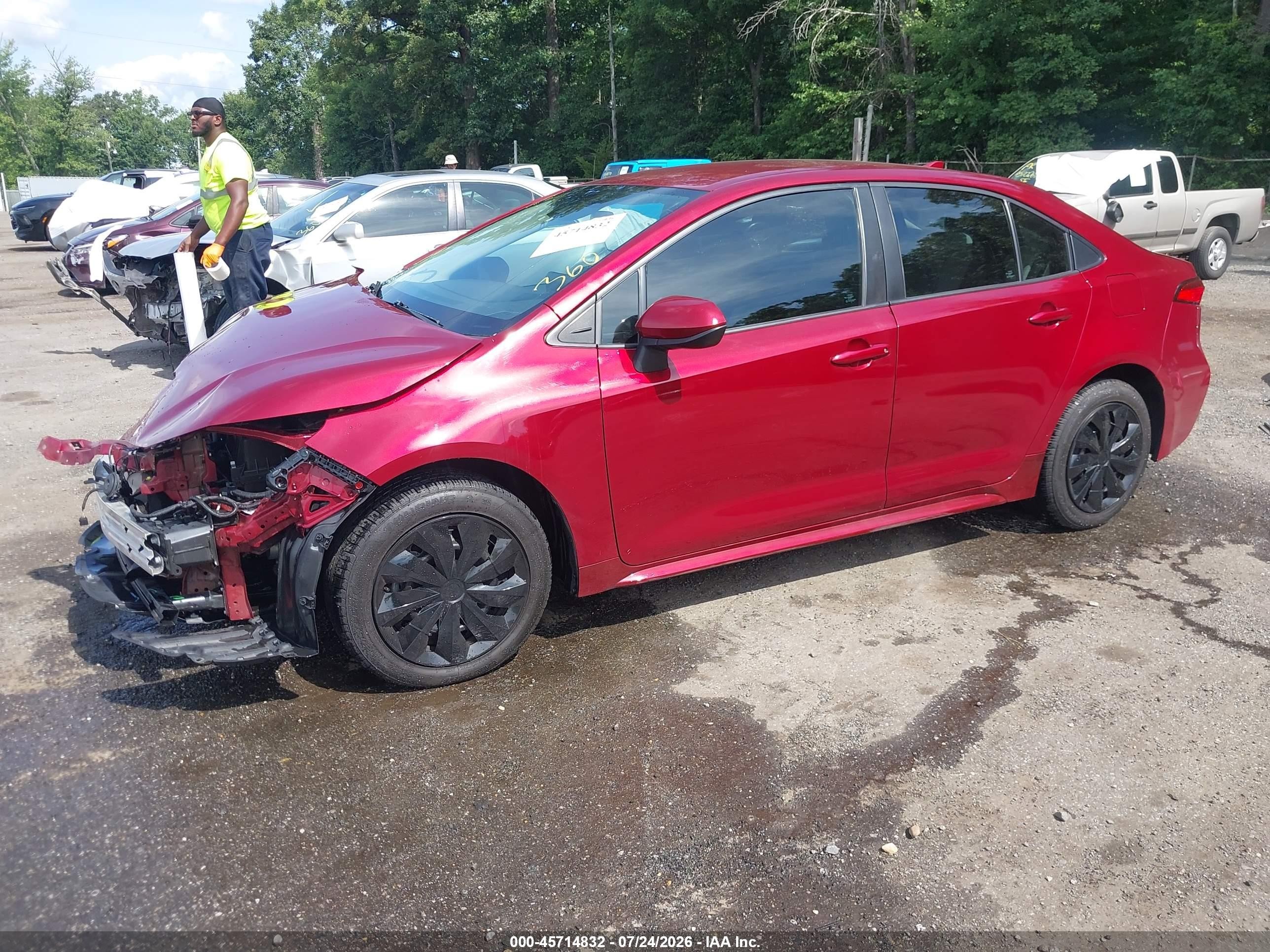 2022 Toyota Corolla Le Red vin: 5YFEPMAE1NP331184
