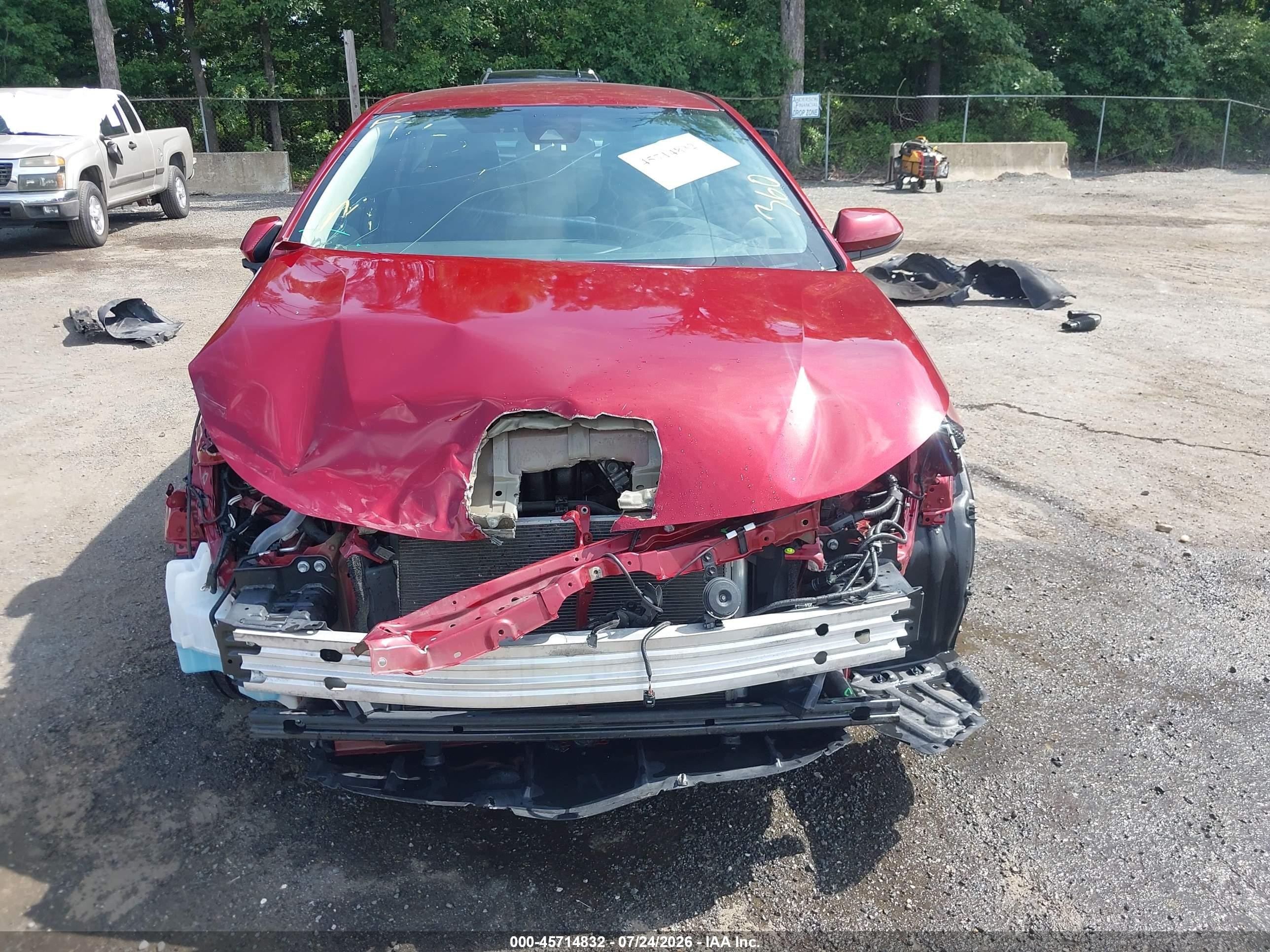 2022 Toyota Corolla Le Red vin: 5YFEPMAE1NP331184
