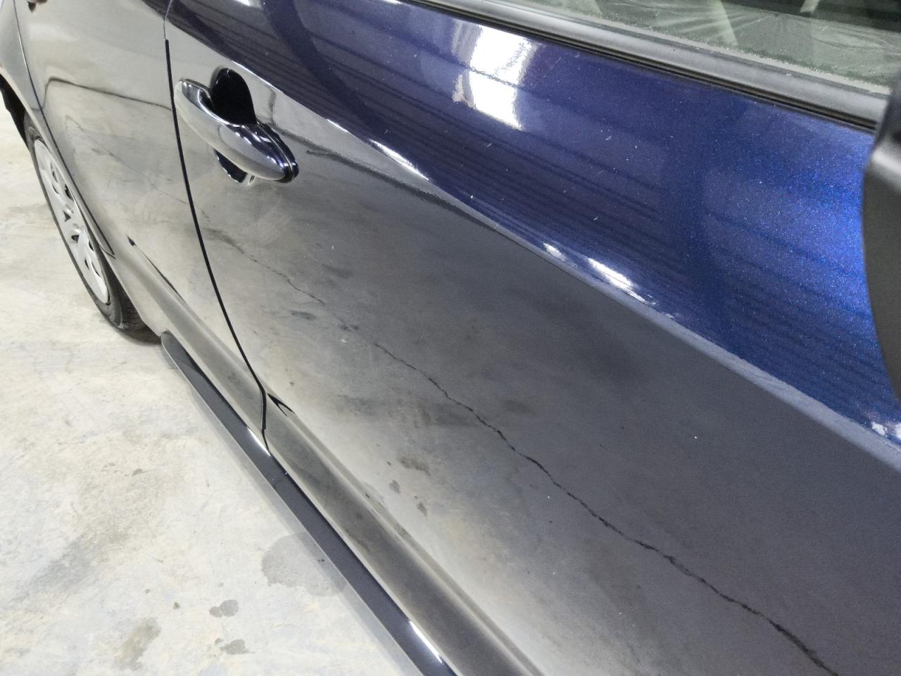 2022 Toyota Corolla Le Blue vin: 5YFEPMAE1NP385049 Damage: Right Front Door, Dent(S) W/No Paint Dmg, < 1/8 Inch