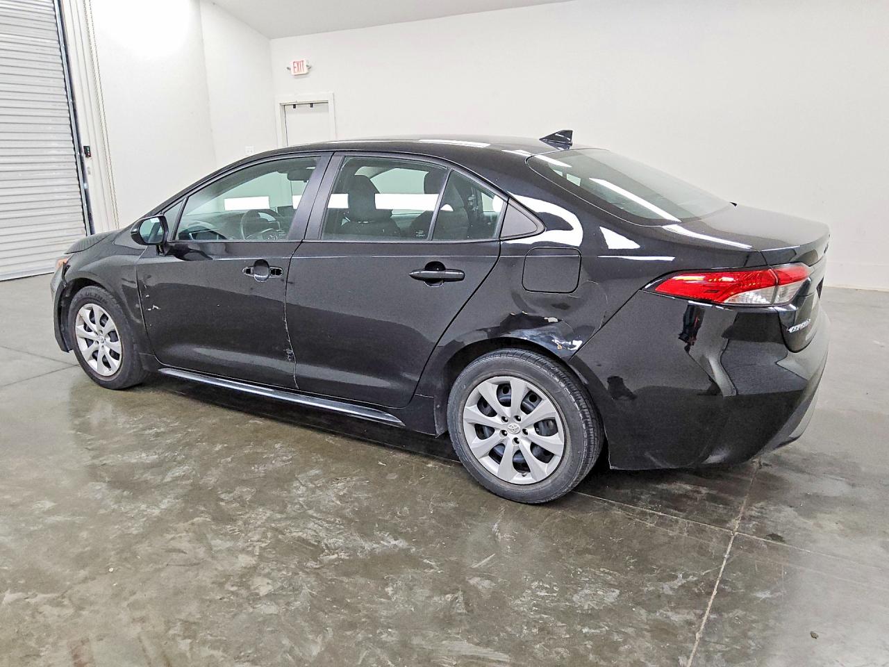 2021 Toyota Corolla Le Black vin: 5YFEPMAE2MP241329