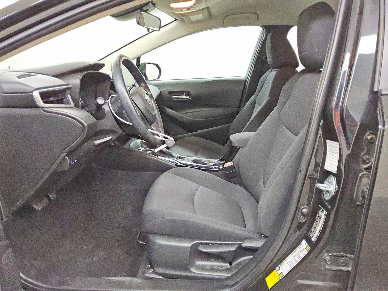 2021 Toyota Corolla Le Black vin: 5YFEPMAE2MP241329