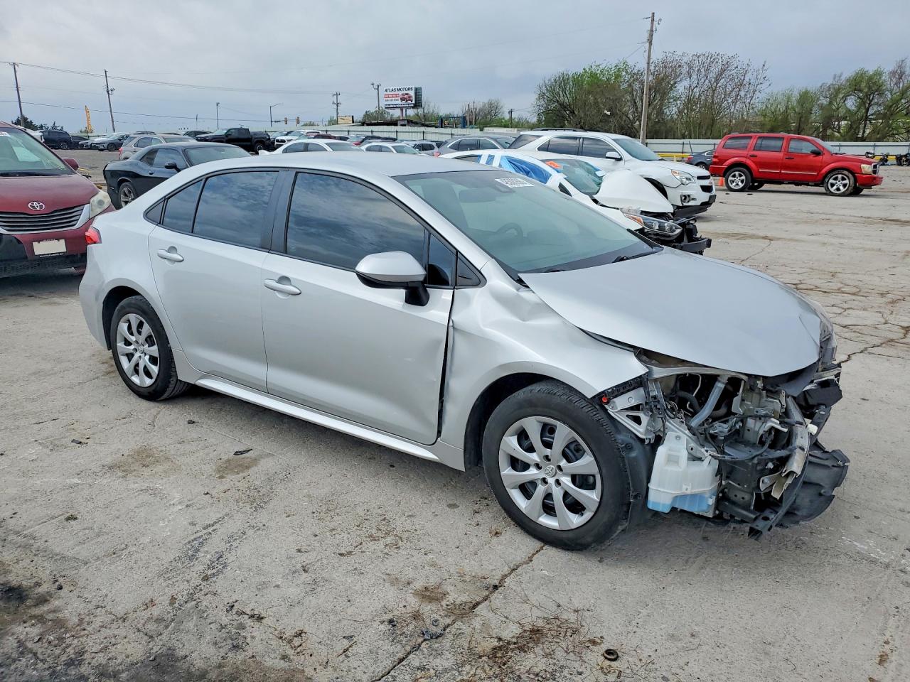 2022 Toyota Corolla Le Silver vin: 5YFEPMAE2NP275188