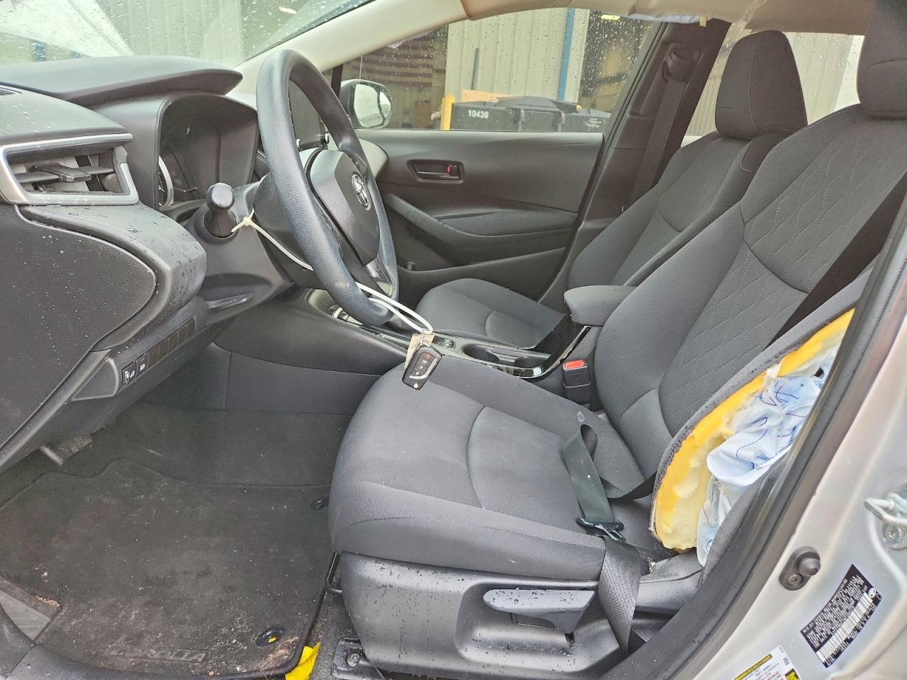 2022 Toyota Corolla Le Серебряный vin: 5YFEPMAE2NP300378