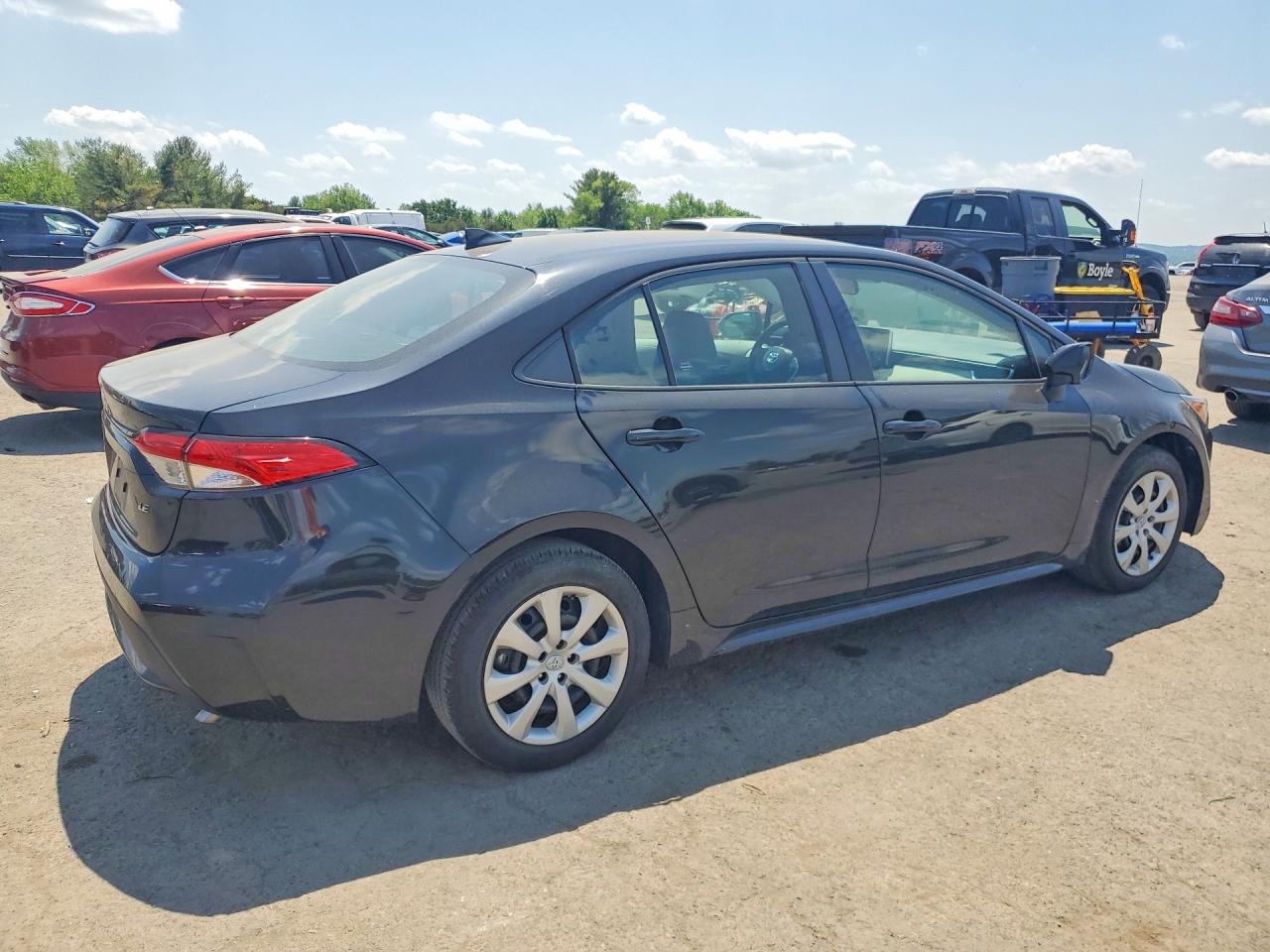 2021 Toyota Corolla Le Black vin: 5YFEPMAE3MP201731