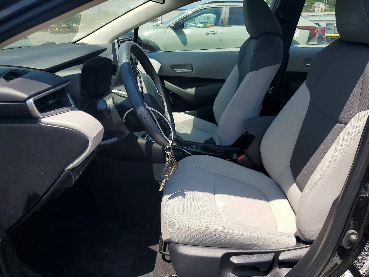 2021 Toyota Corolla Le Black vin: 5YFEPMAE3MP201731