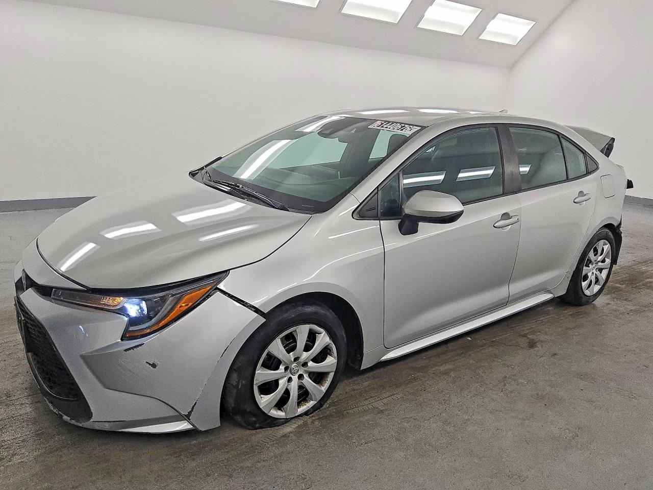 2021 Toyota Corolla Le Silver vin: 5YFEPMAE3MP203639