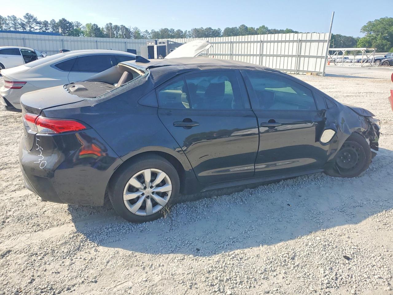 2021 Toyota Corolla Le Black vin: 5YFEPMAE3MP225530