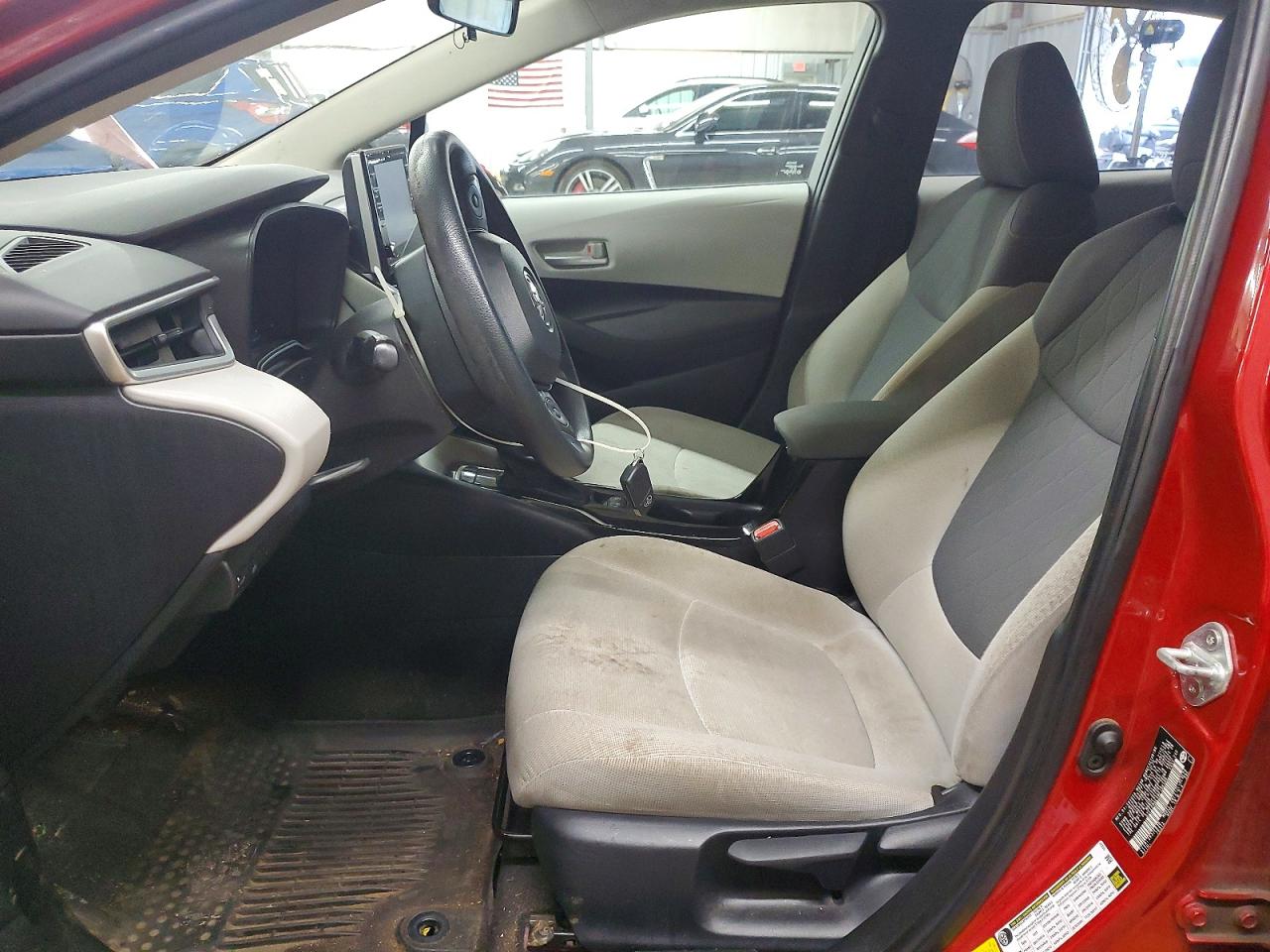 2021 Toyota Corolla Le Red vin: 5YFEPMAE4MP196586