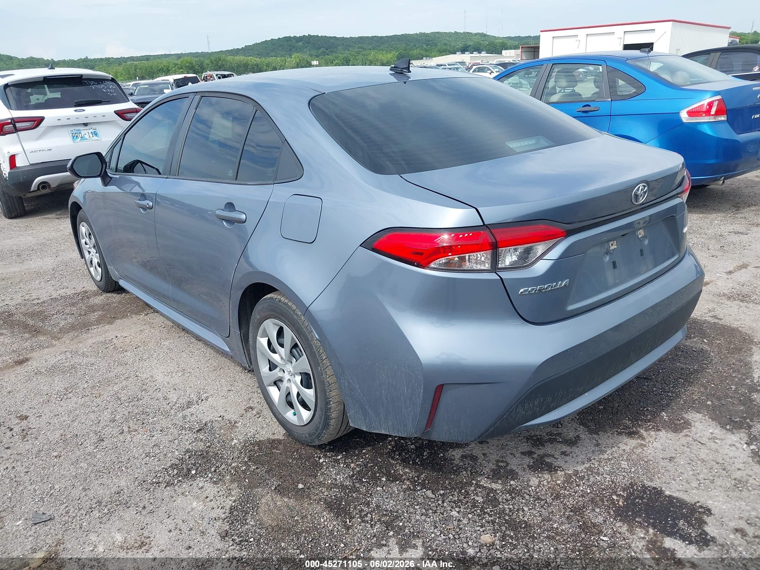 2021 Toyota Corolla Le Beige vin: 5YFEPMAE4MP206968