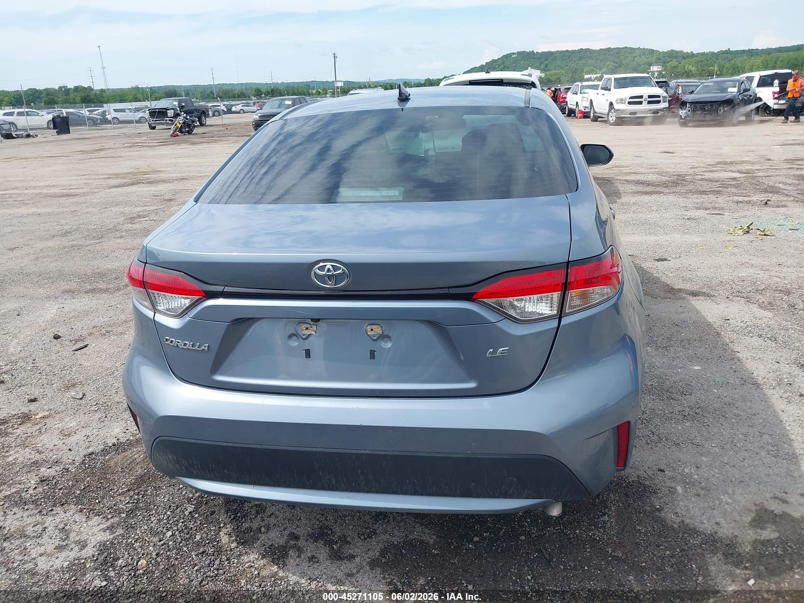 2021 Toyota Corolla Le Beige vin: 5YFEPMAE4MP206968