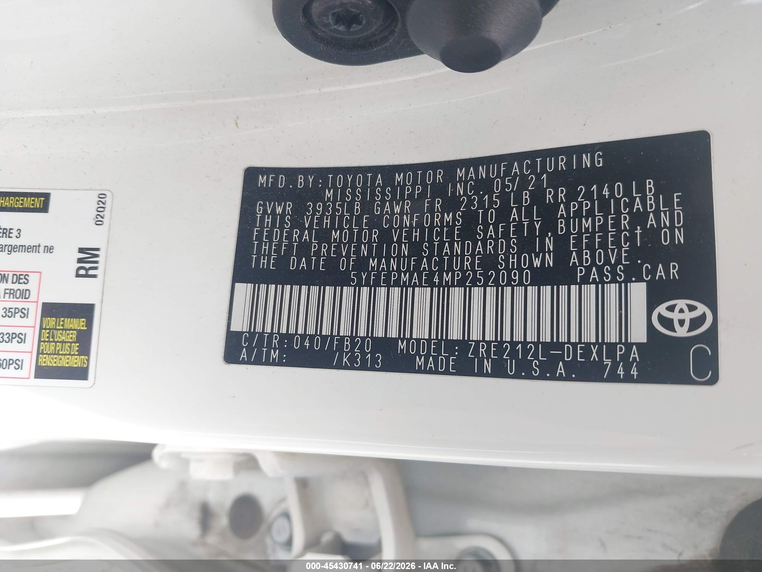 2021 Toyota Corolla Le White vin: 5YFEPMAE4MP252090