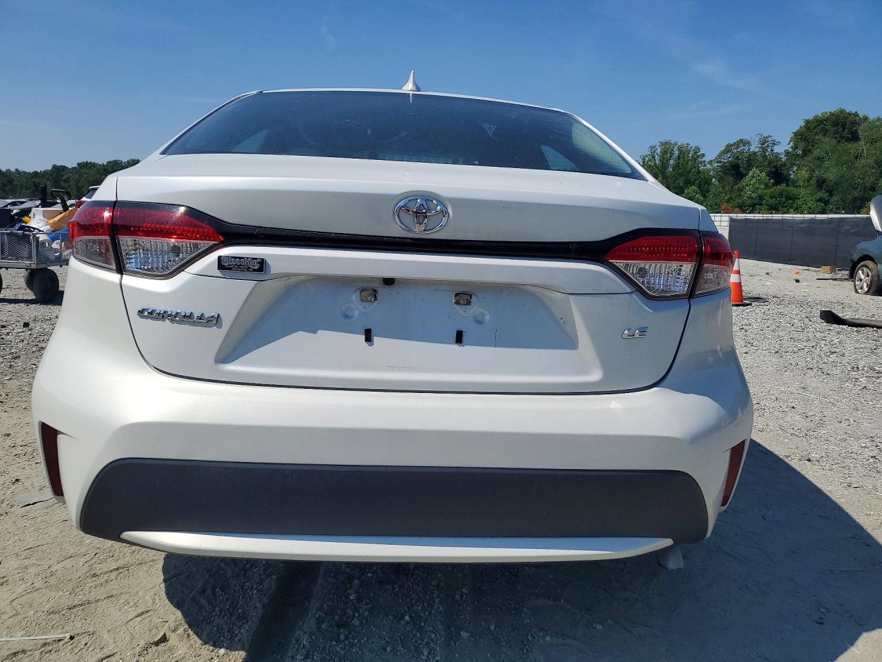 2022 Toyota Corolla White vin: 5YFEPMAE4NP292476