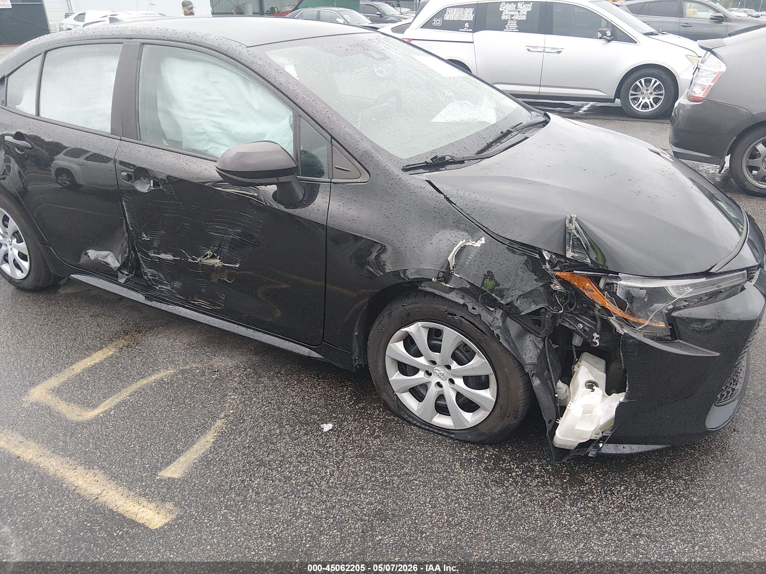 2021 Toyota Corolla Le Black vin: 5YFEPMAE5MP230437