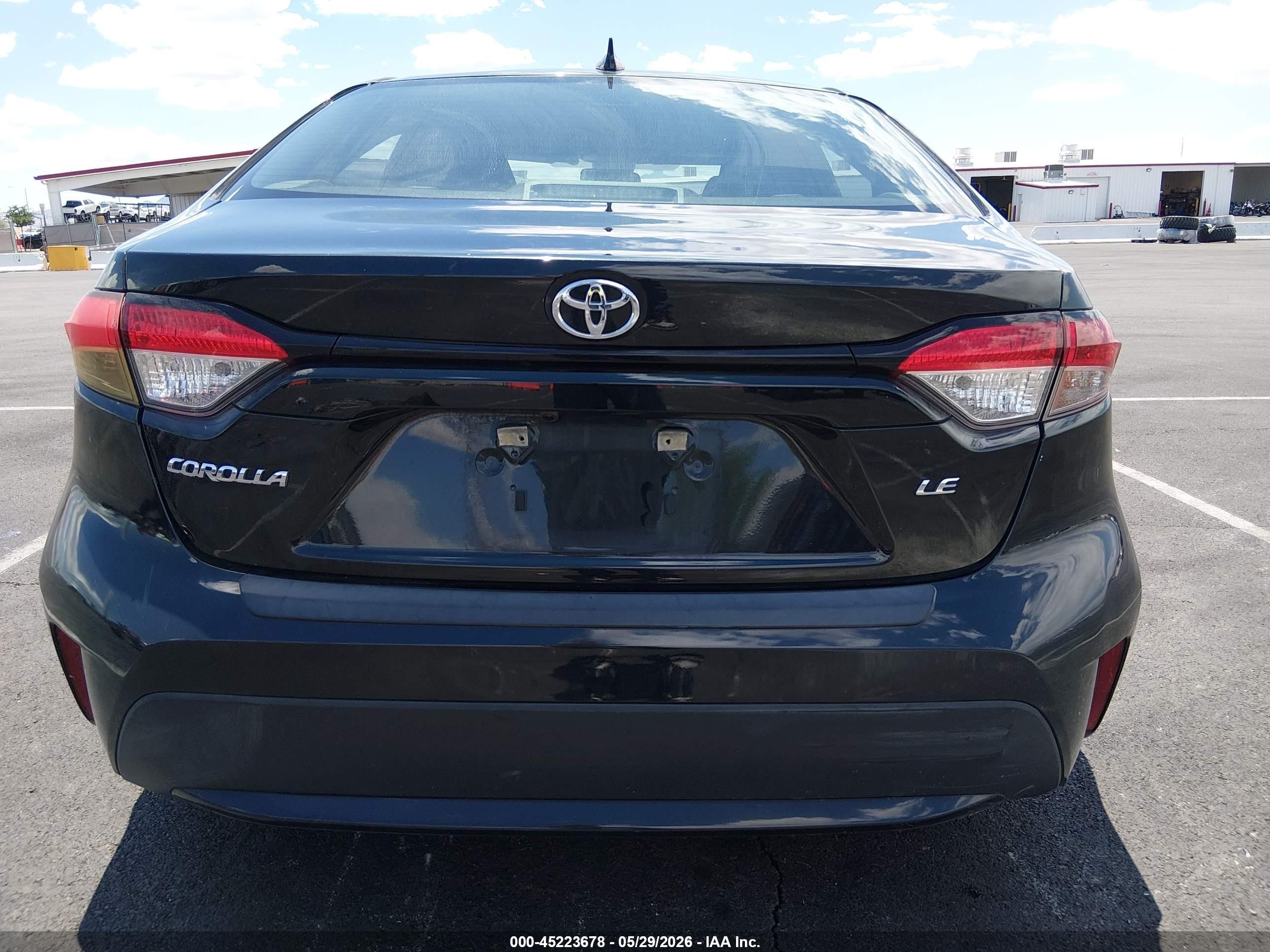 2021 Toyota Corolla Le Black vin: 5YFEPMAE5MP237808