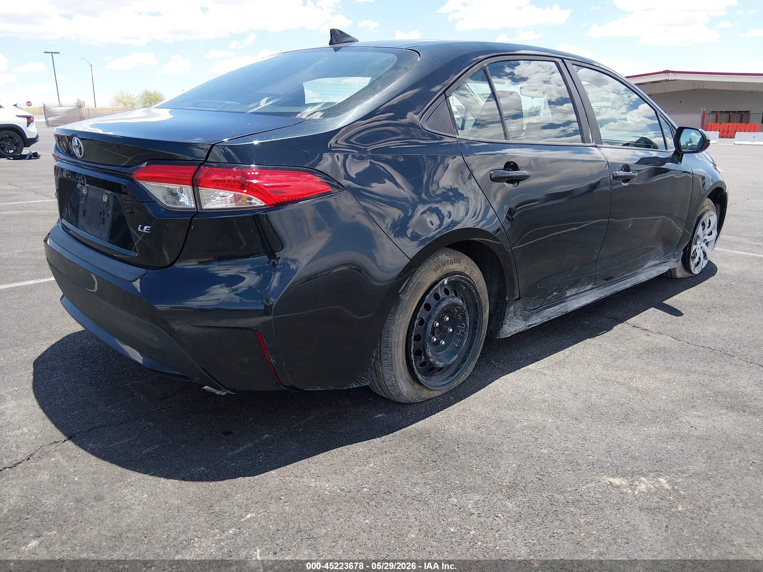 2021 Toyota Corolla Le Black vin: 5YFEPMAE5MP237808