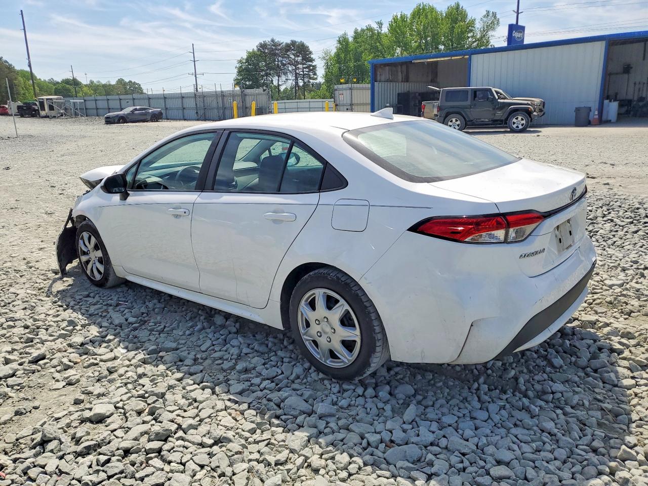 2021 Toyota Corolla Le White vin: 5YFEPMAE6MP158213