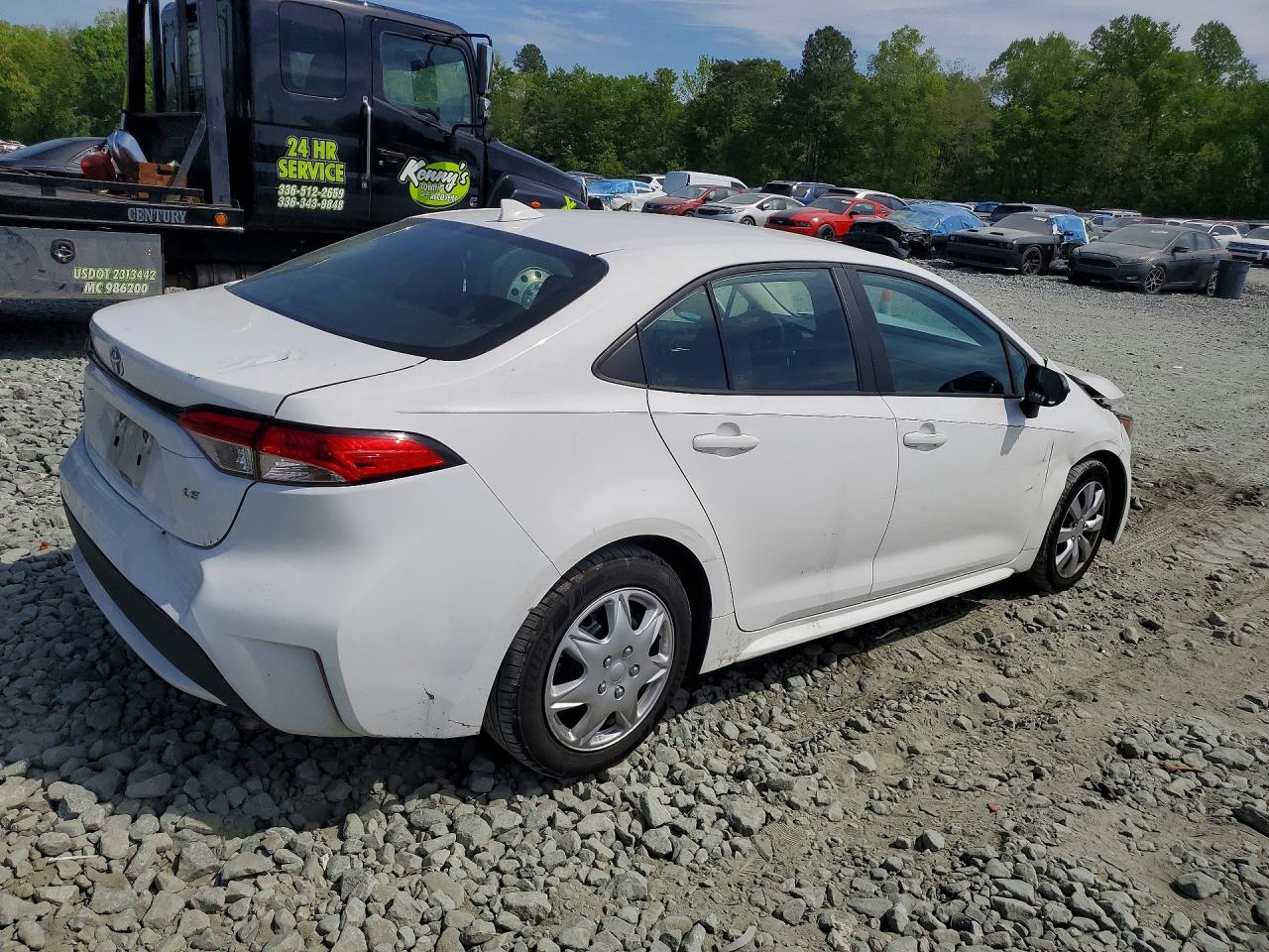 2021 Toyota Corolla Le White vin: 5YFEPMAE6MP158213