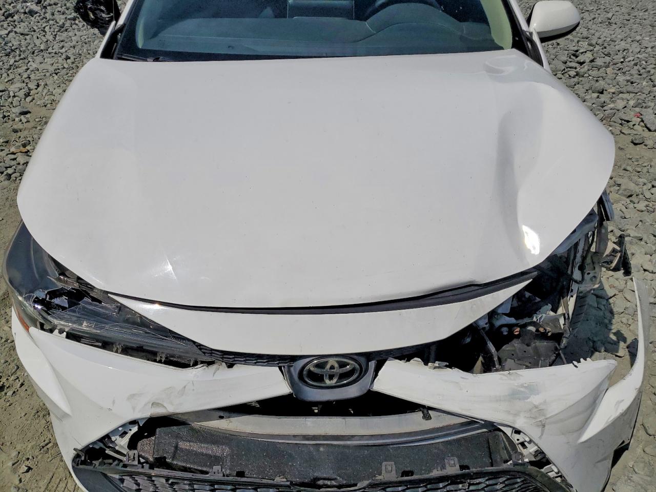 2021 Toyota Corolla Le White vin: 5YFEPMAE6MP158213